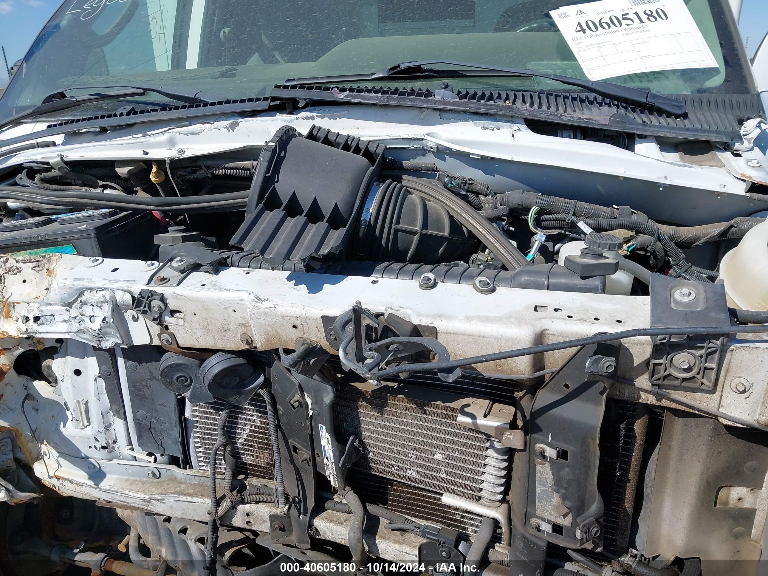 FORD E-450 image 10