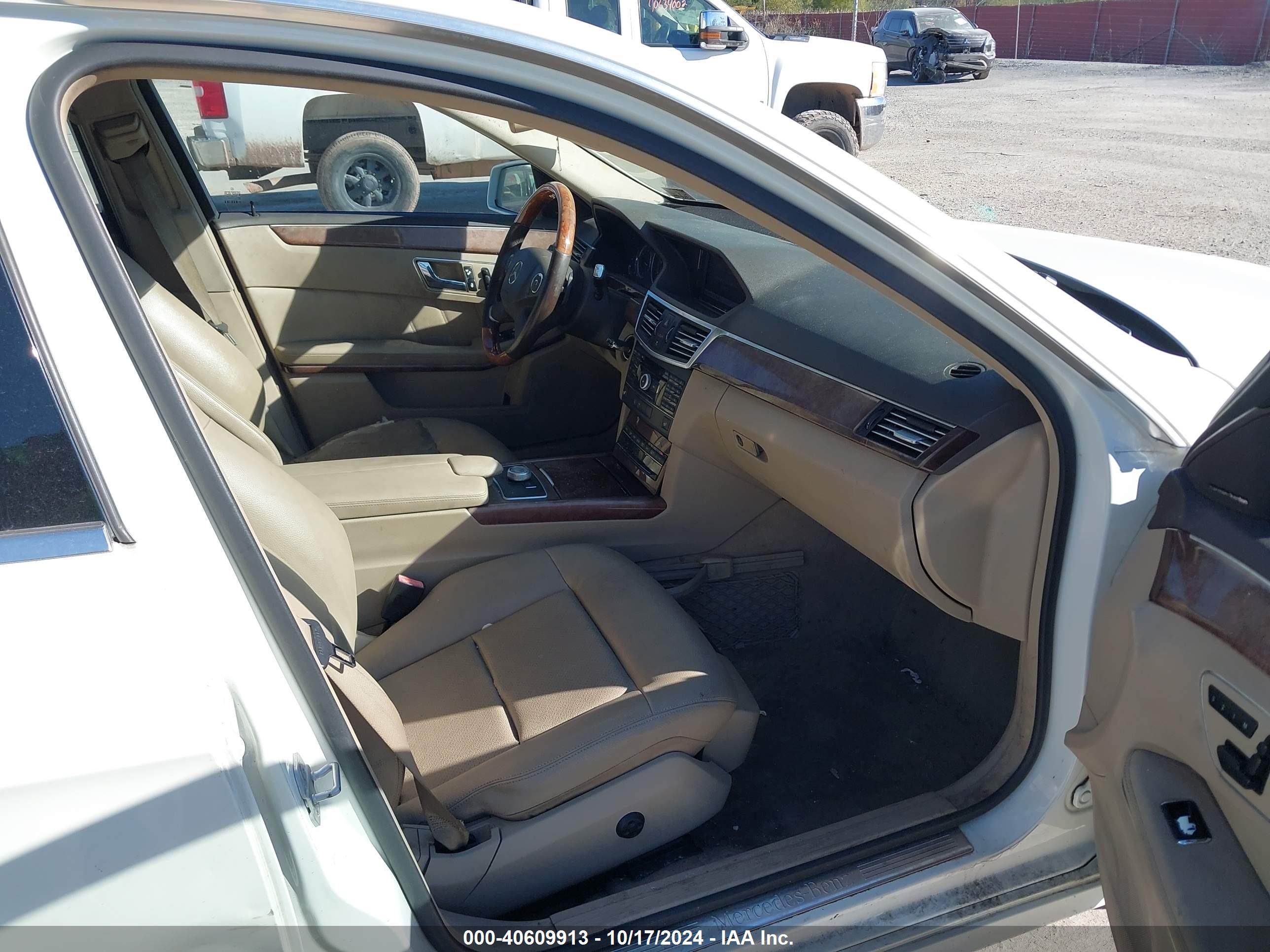 MERCEDES-BENZ E image 5