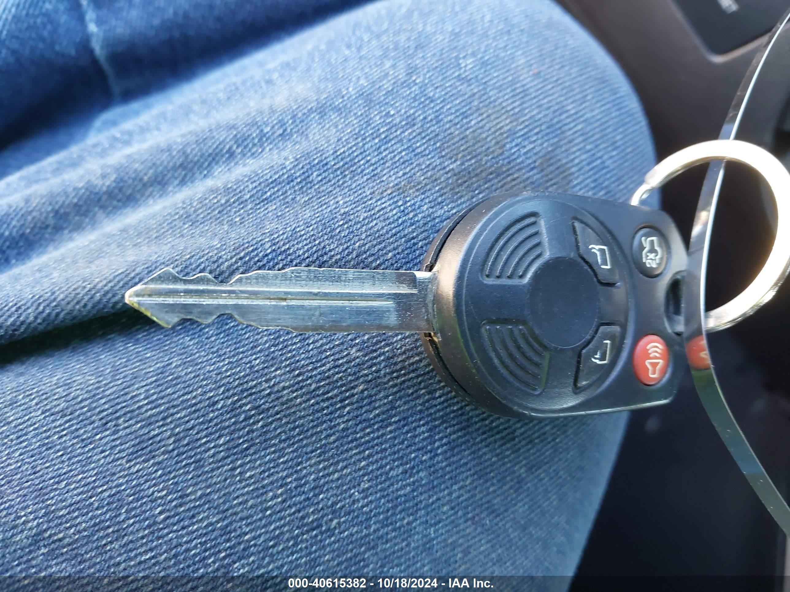 FORD ESCAPE image 11