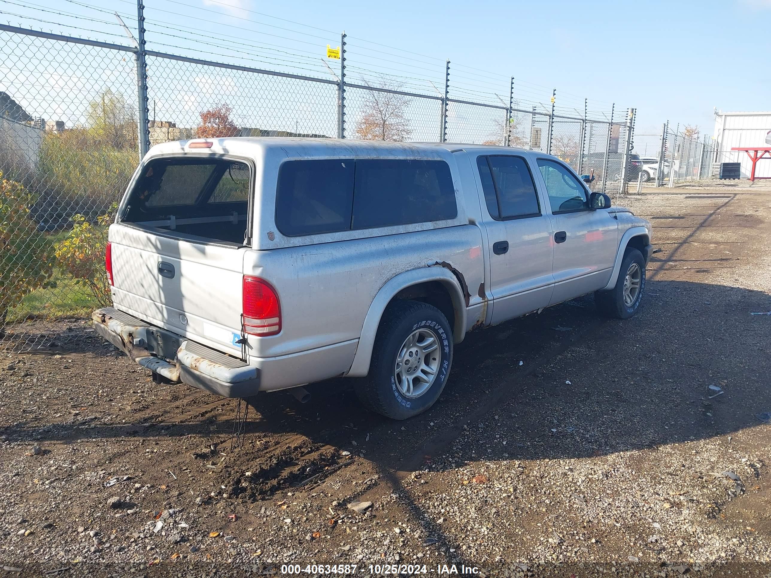 DODGE DAKOTA image 4