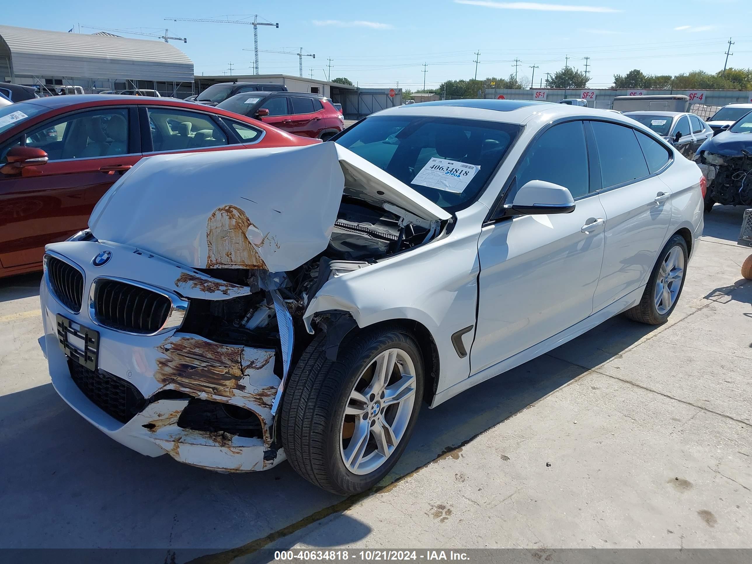 BMW 328I image 2