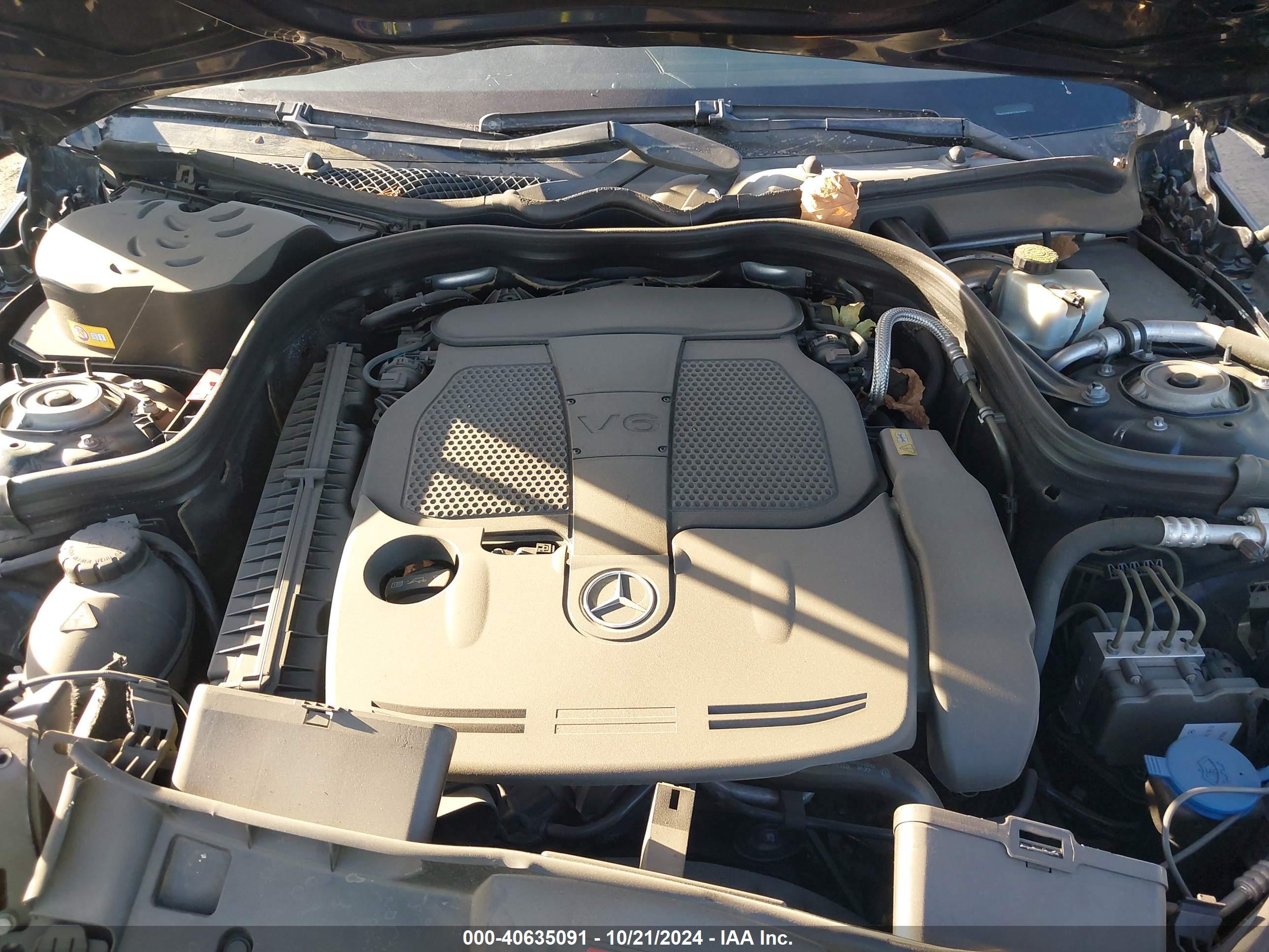 MERCEDES-BENZ E image 10