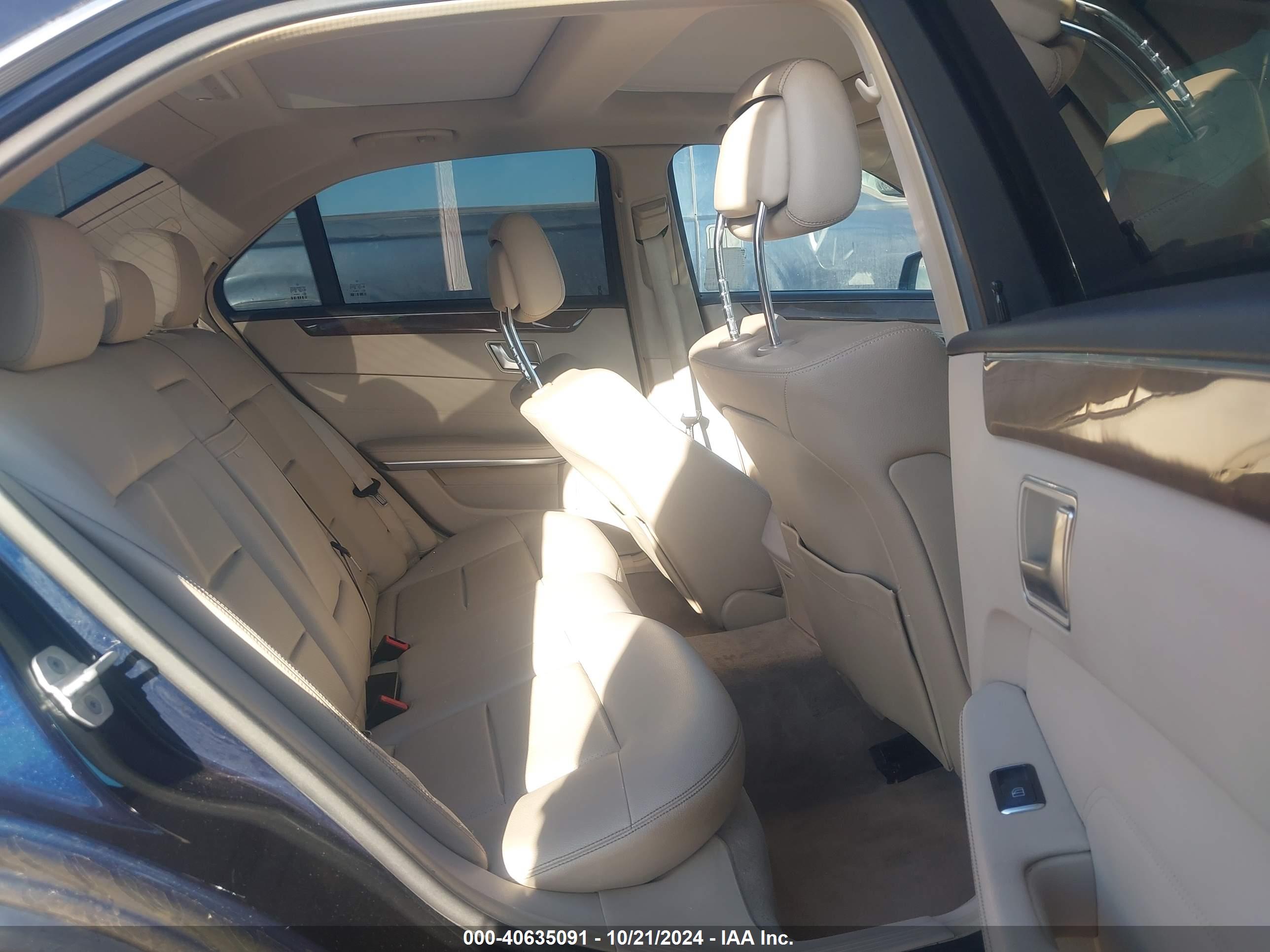 MERCEDES-BENZ E image 8