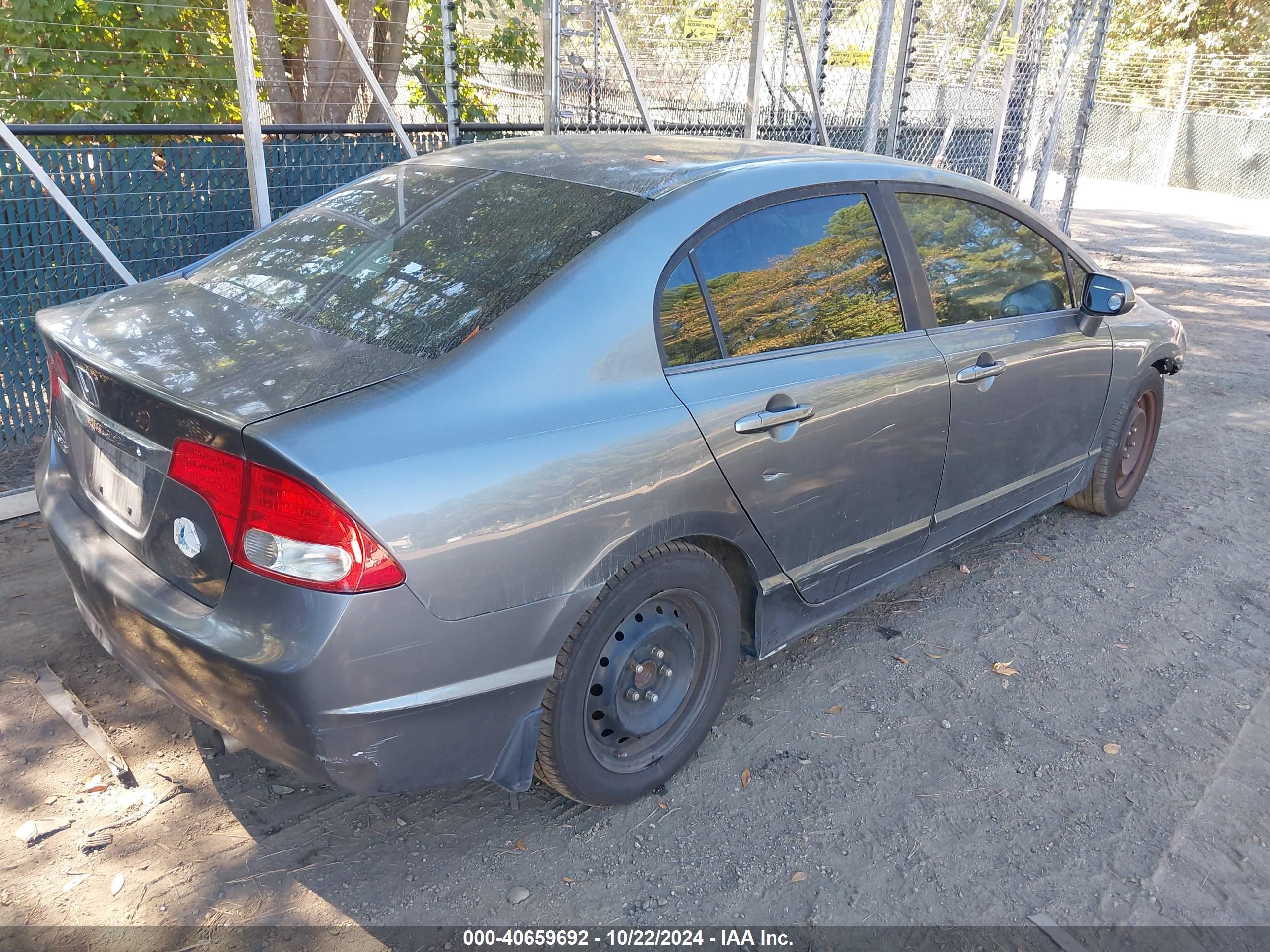 HONDA CIVIC image 4
