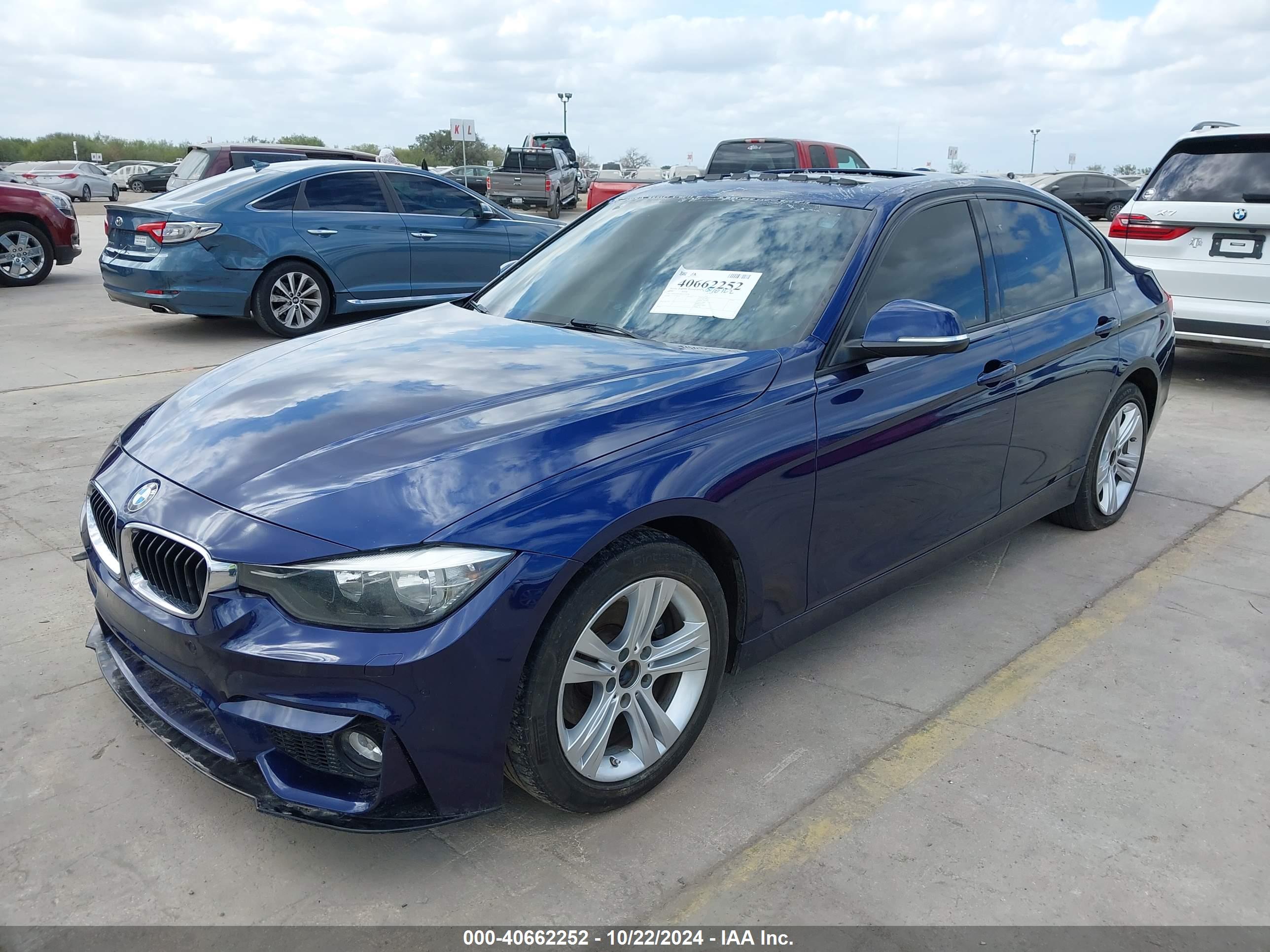 BMW 328I image 2