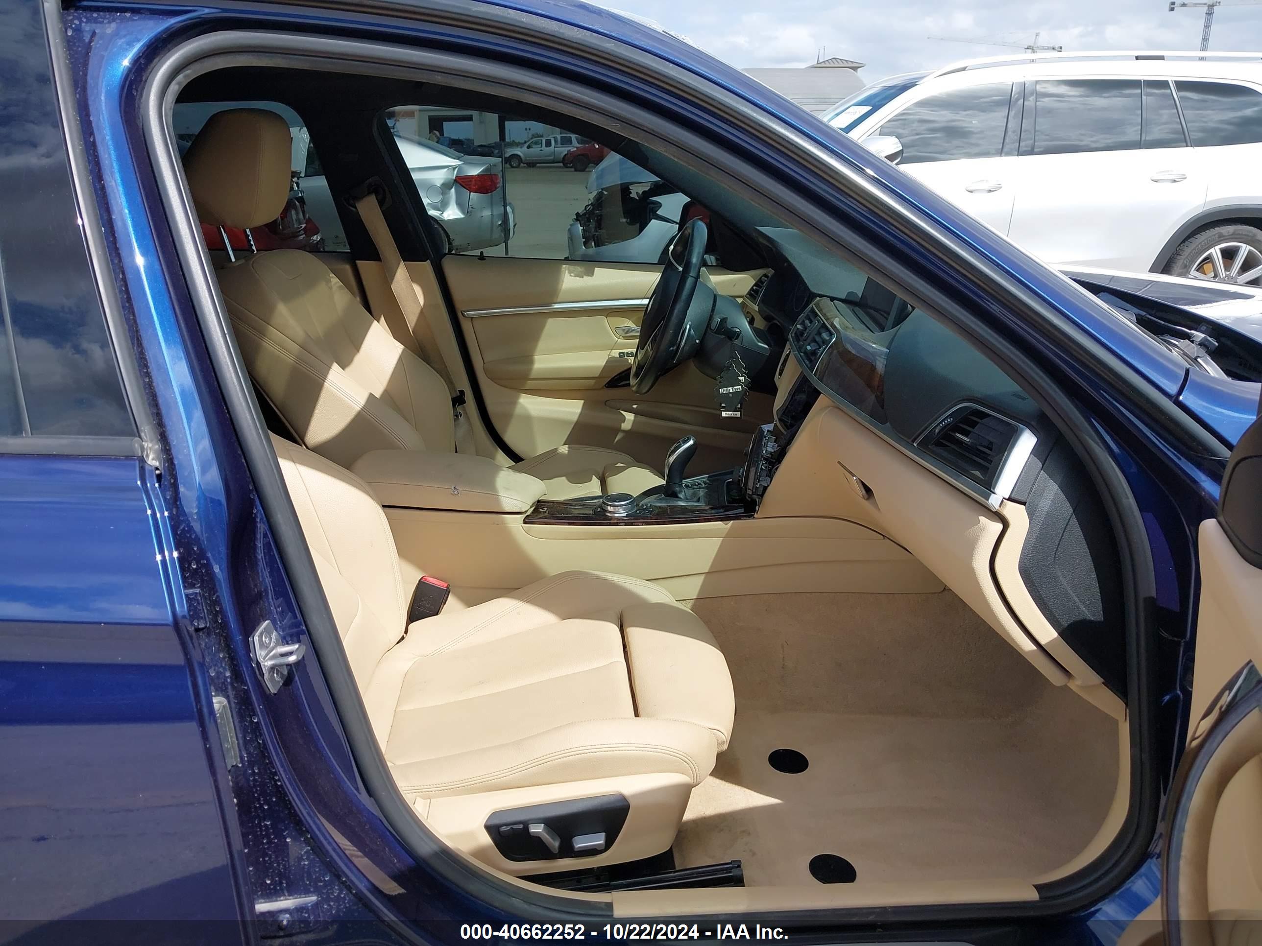 BMW 328I image 5