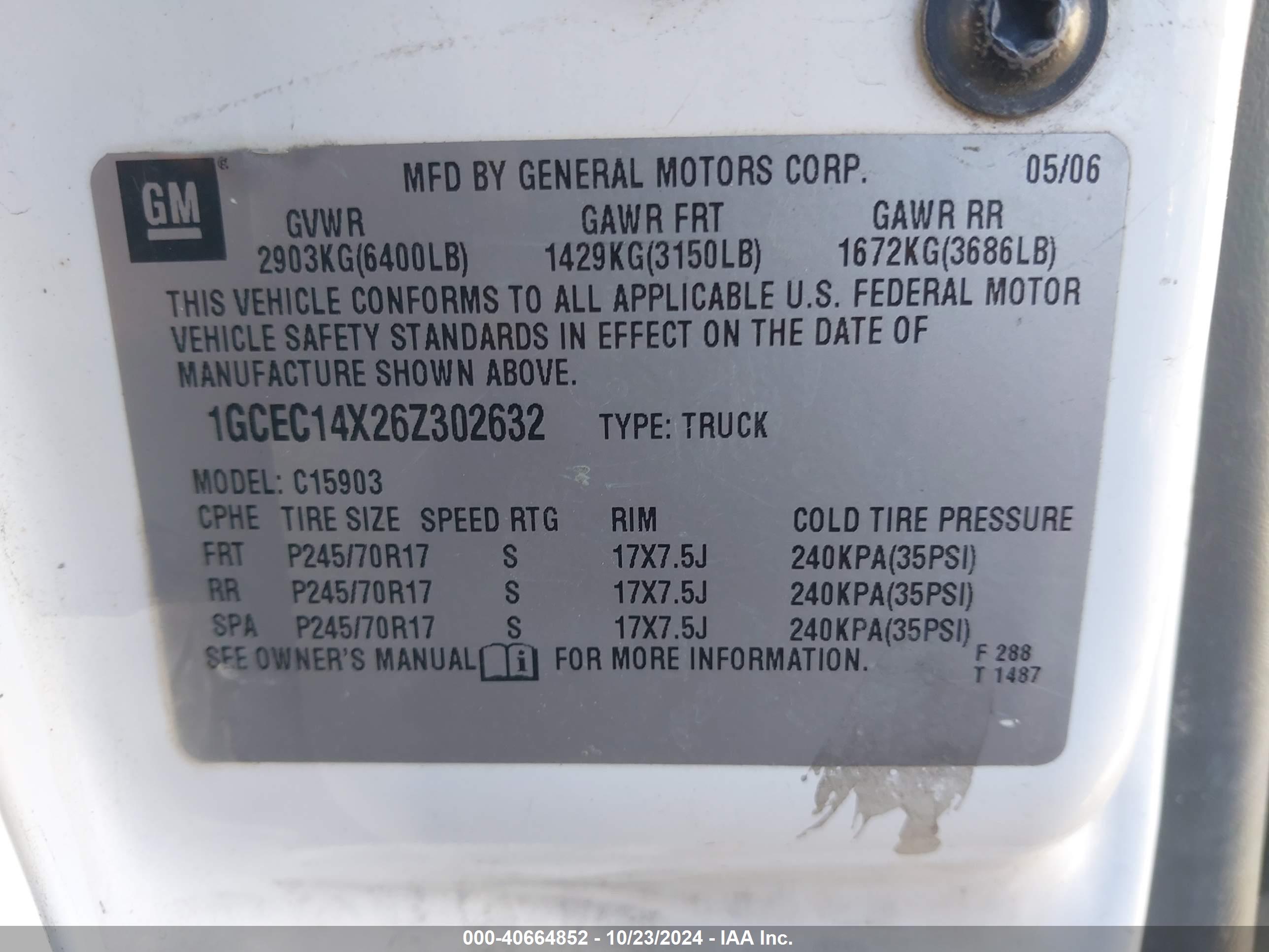 CHEVROLET SILVERADO image 9