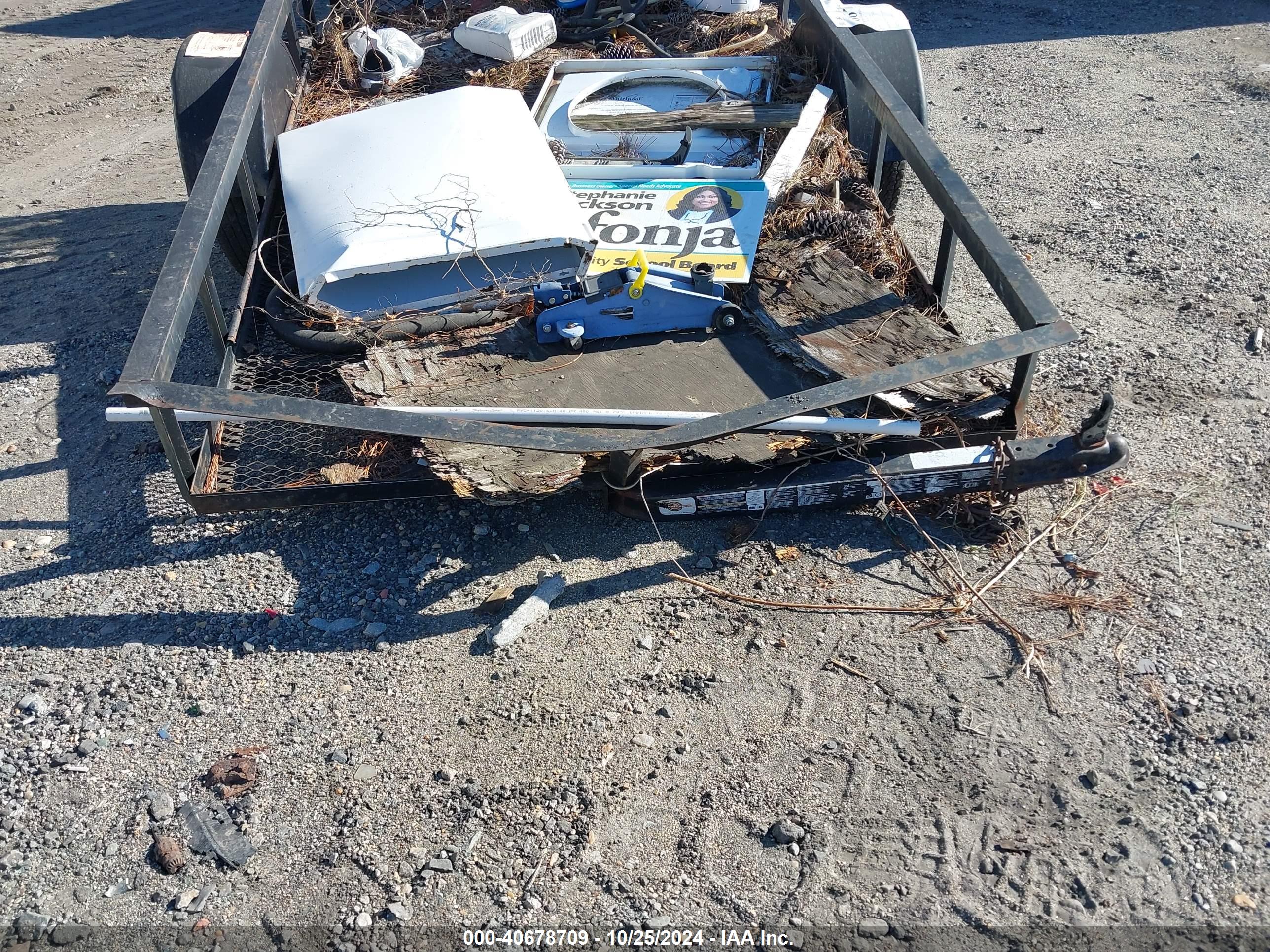 TRAILER CAON image 6