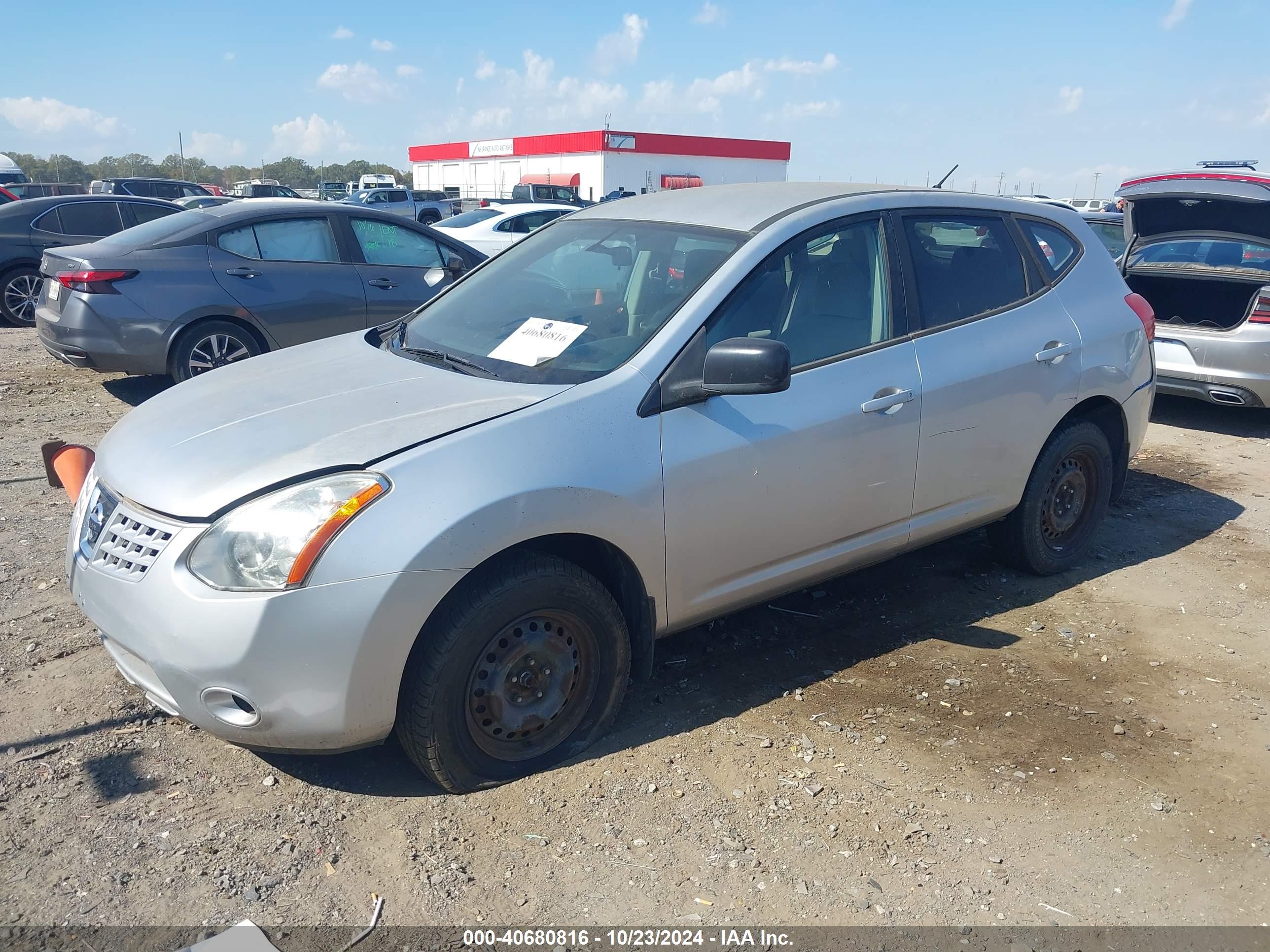 NISSAN ROGUE image 2