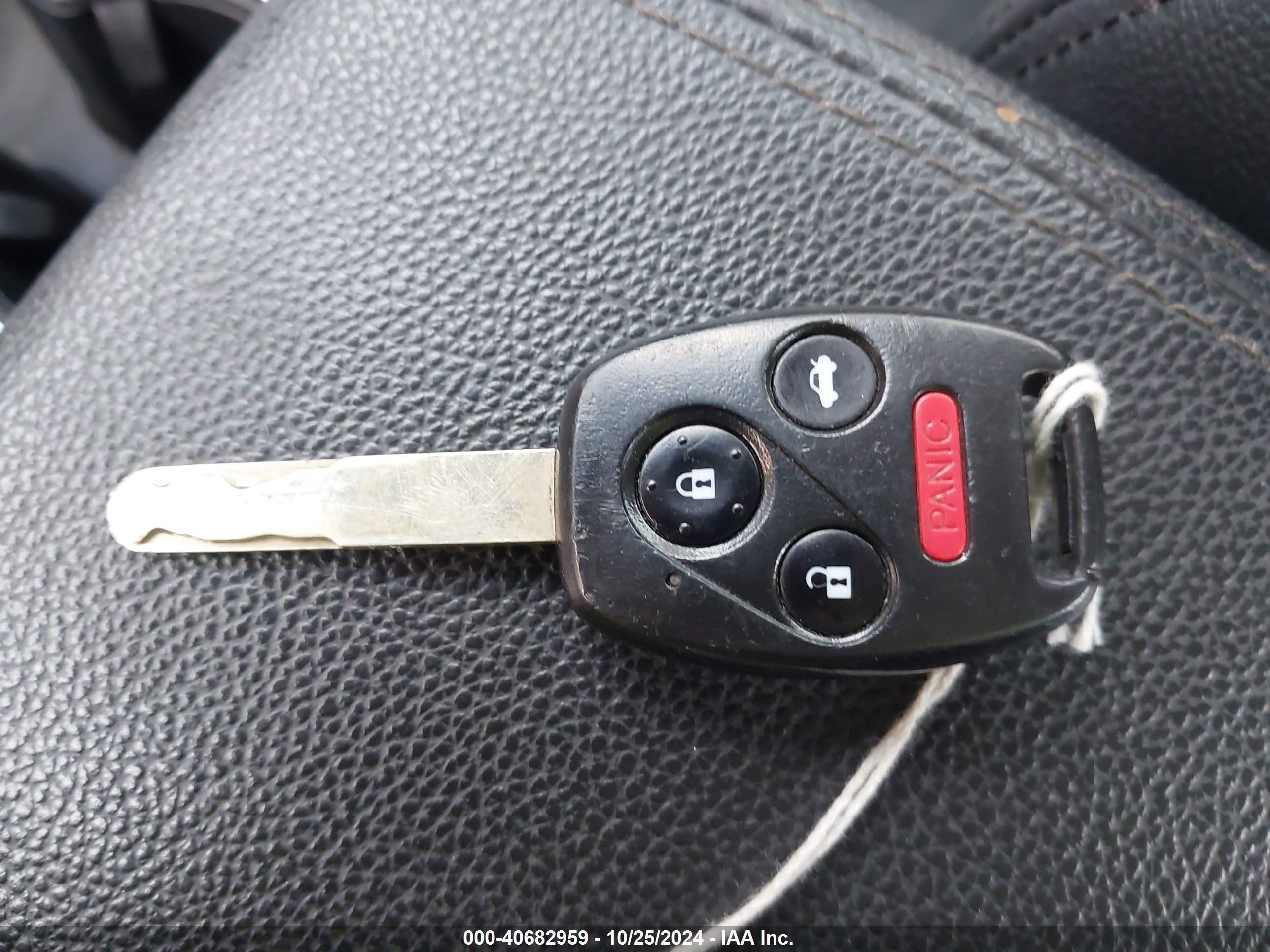 HONDA CIVIC image 11