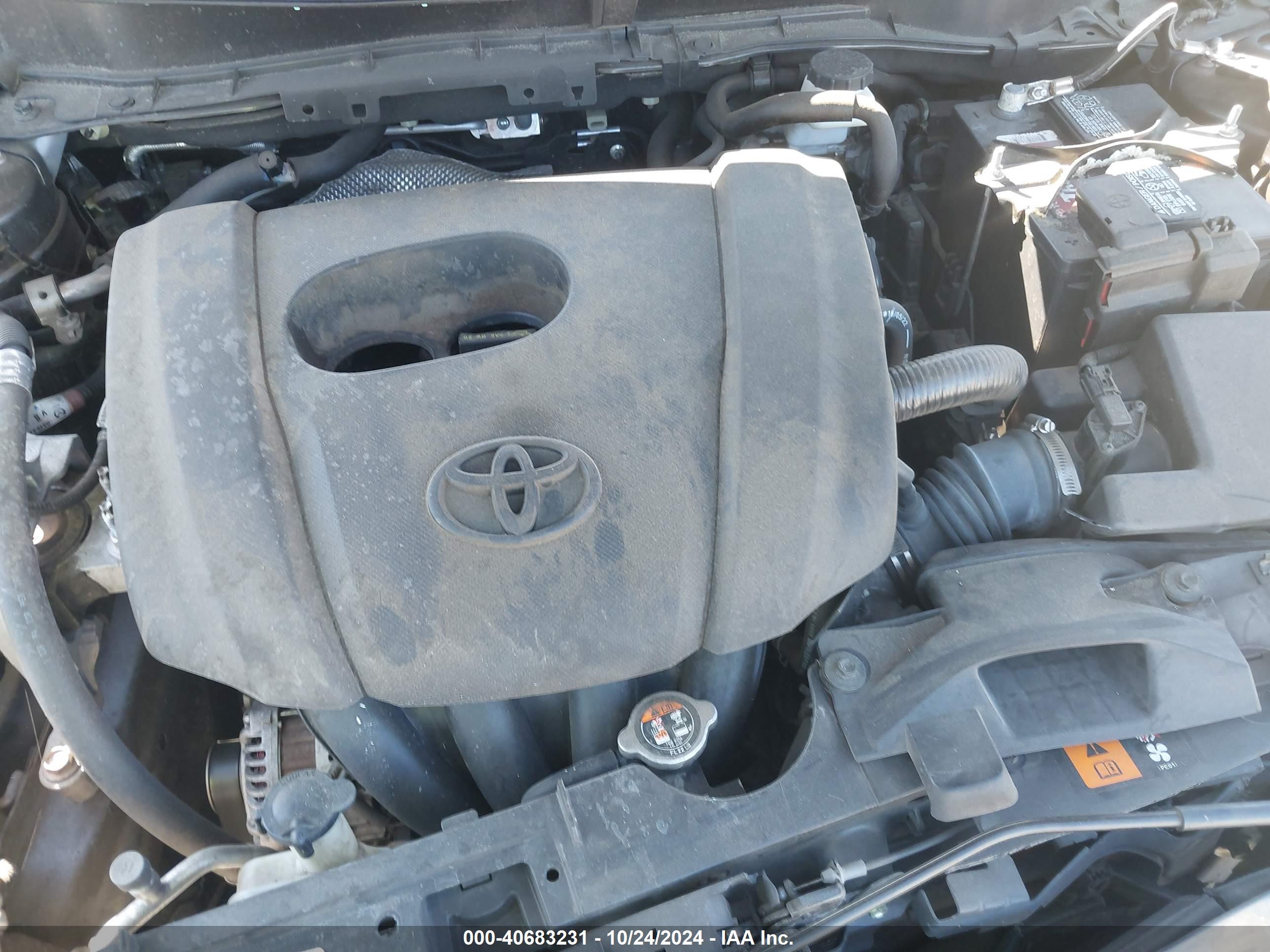 TOYOTA YARIS image 10