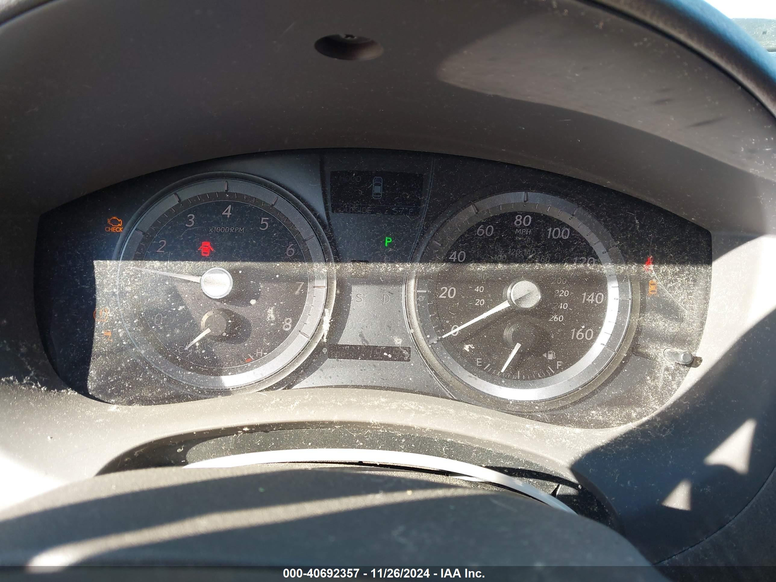LEXUS ES image 7