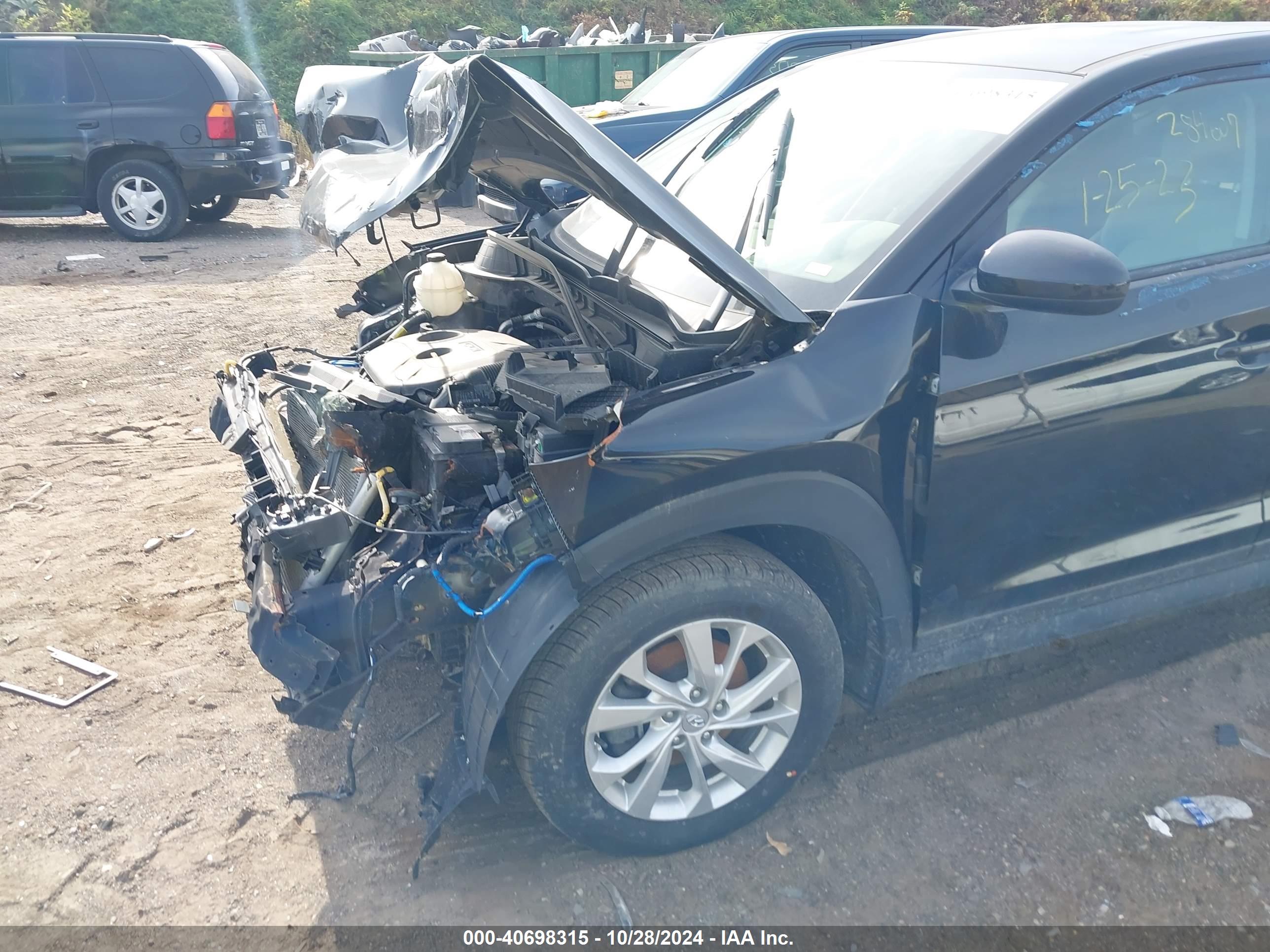 HYUNDAI TUCSON image 6