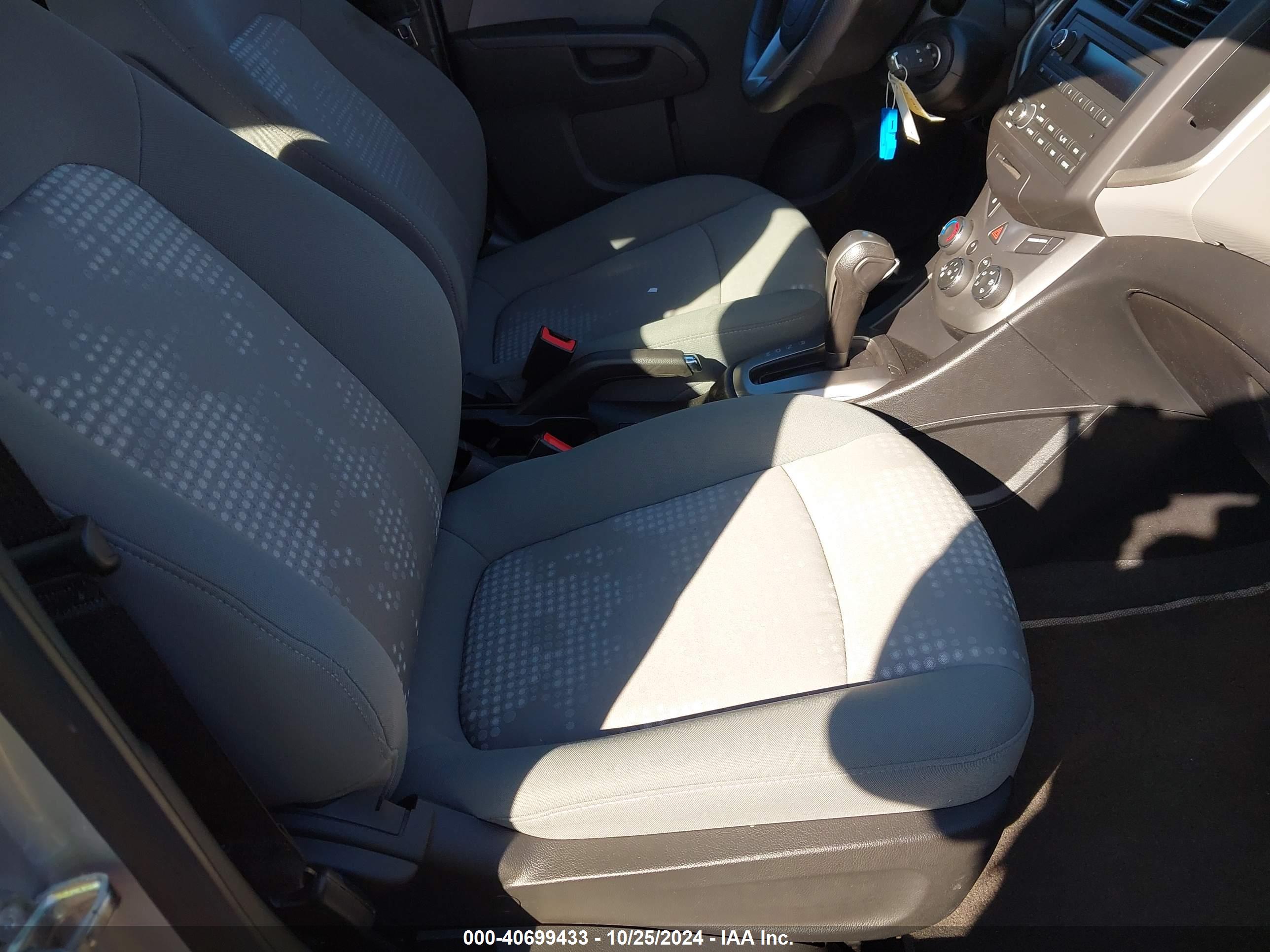 CHEVROLET SONIC image 5