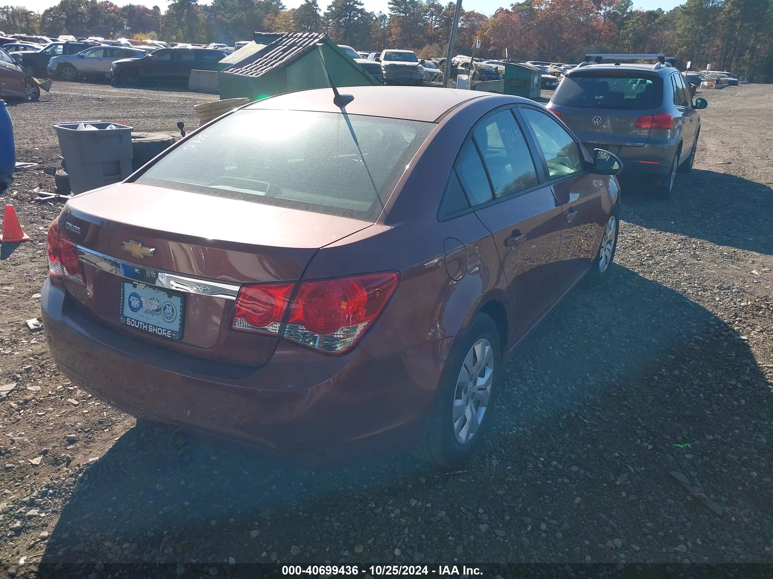 CHEVROLET CRUZE image 4