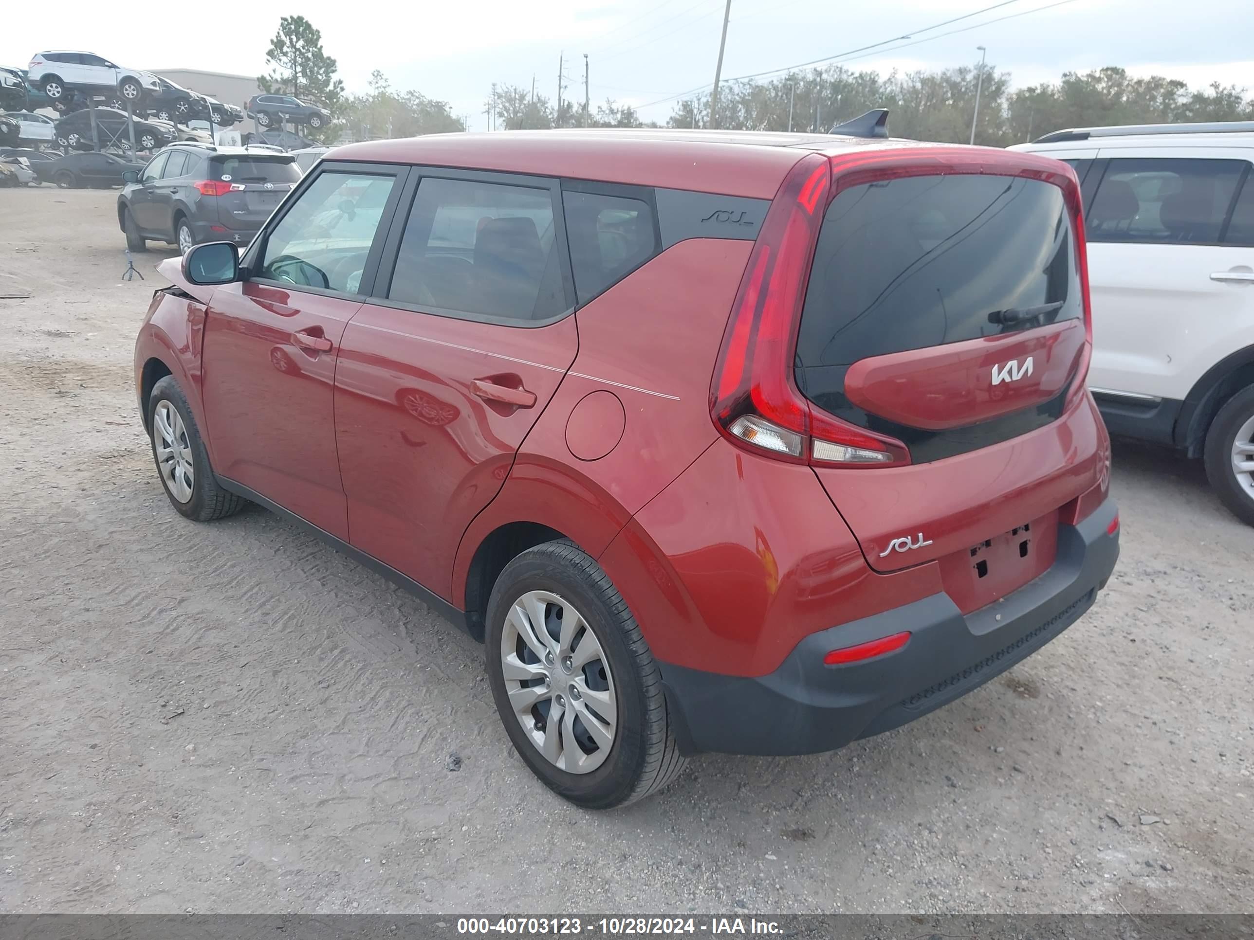 KIA SOUL image 3