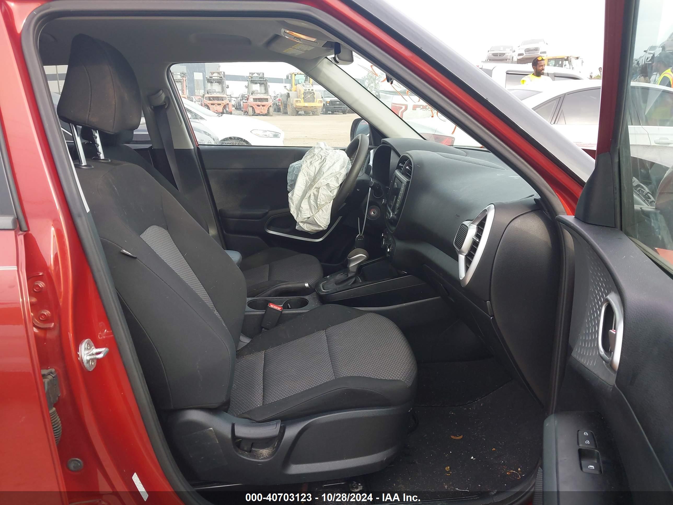 KIA SOUL image 5