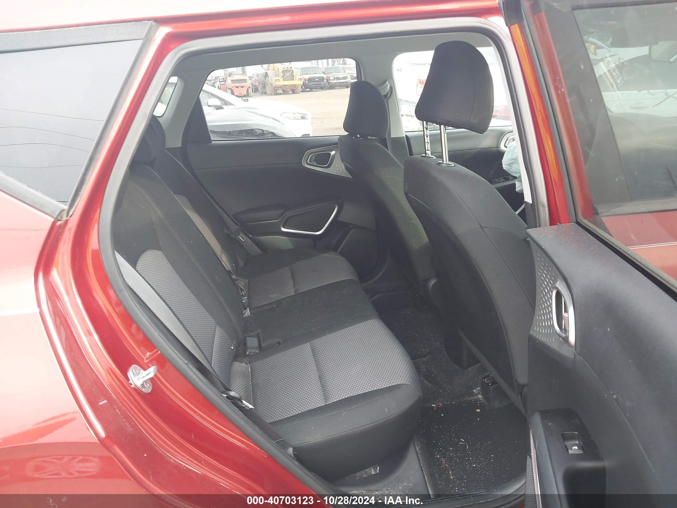 KIA SOUL image 8