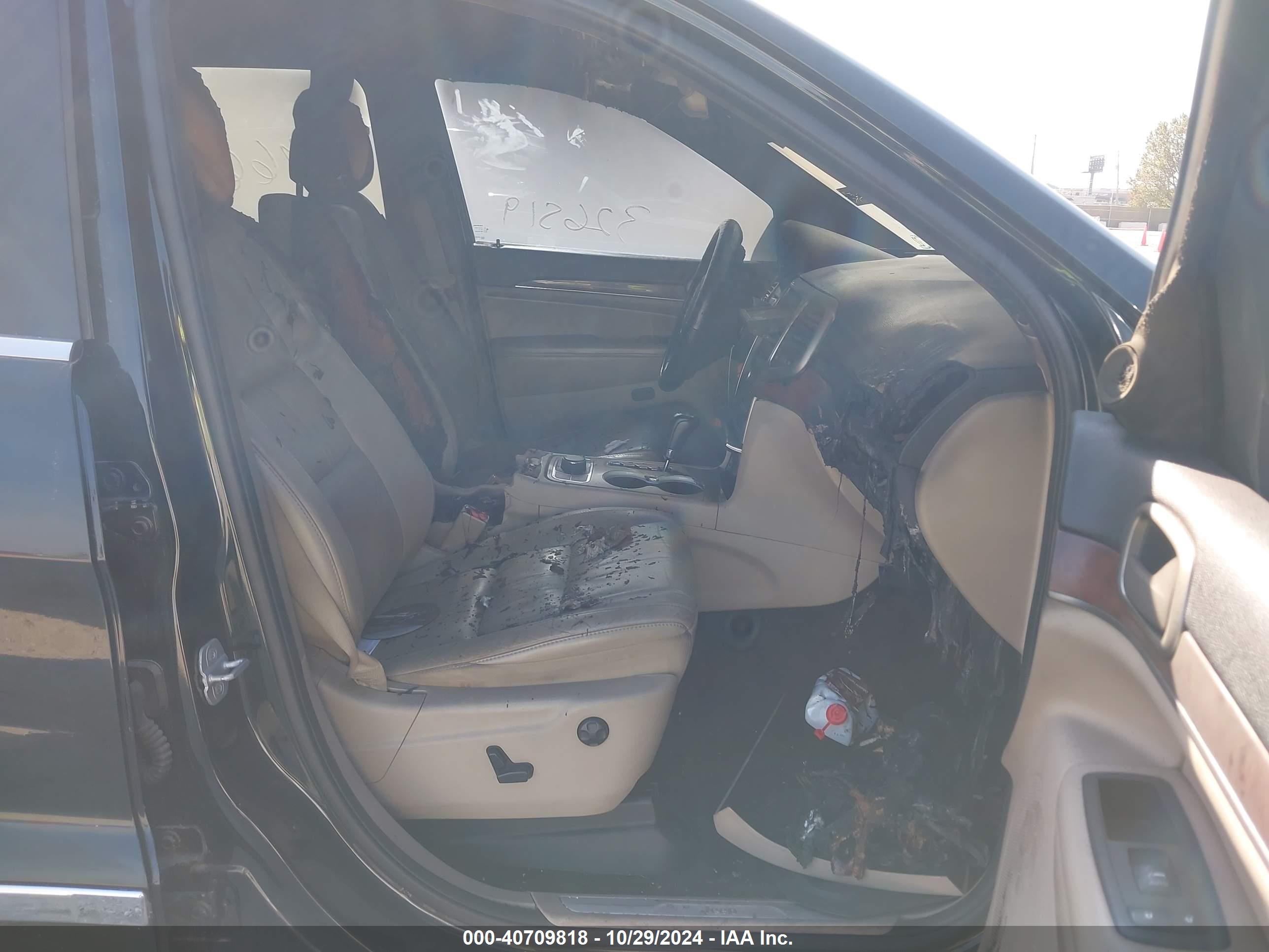 JEEP GRAND image 5