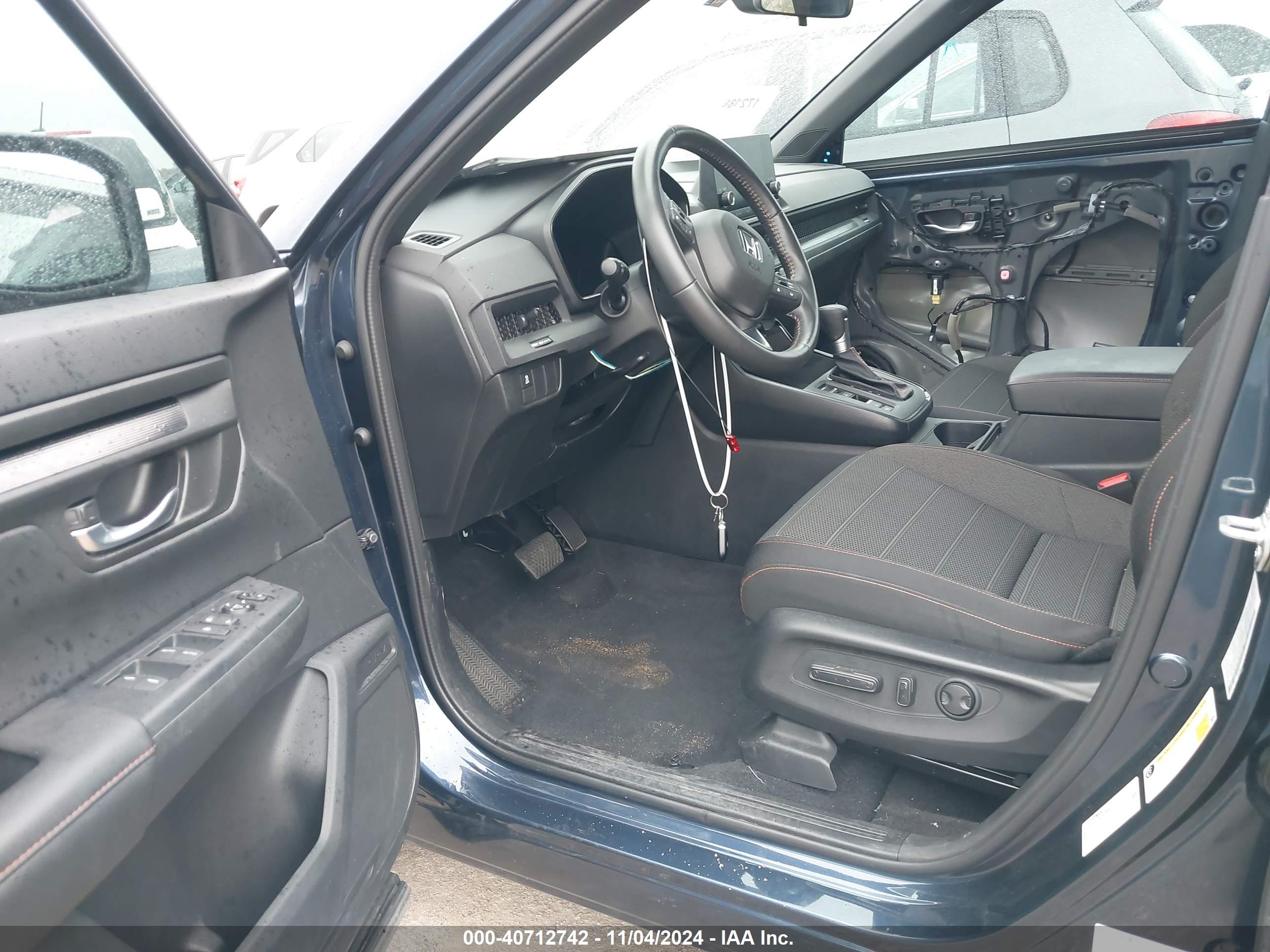 HONDA CR-V image 5