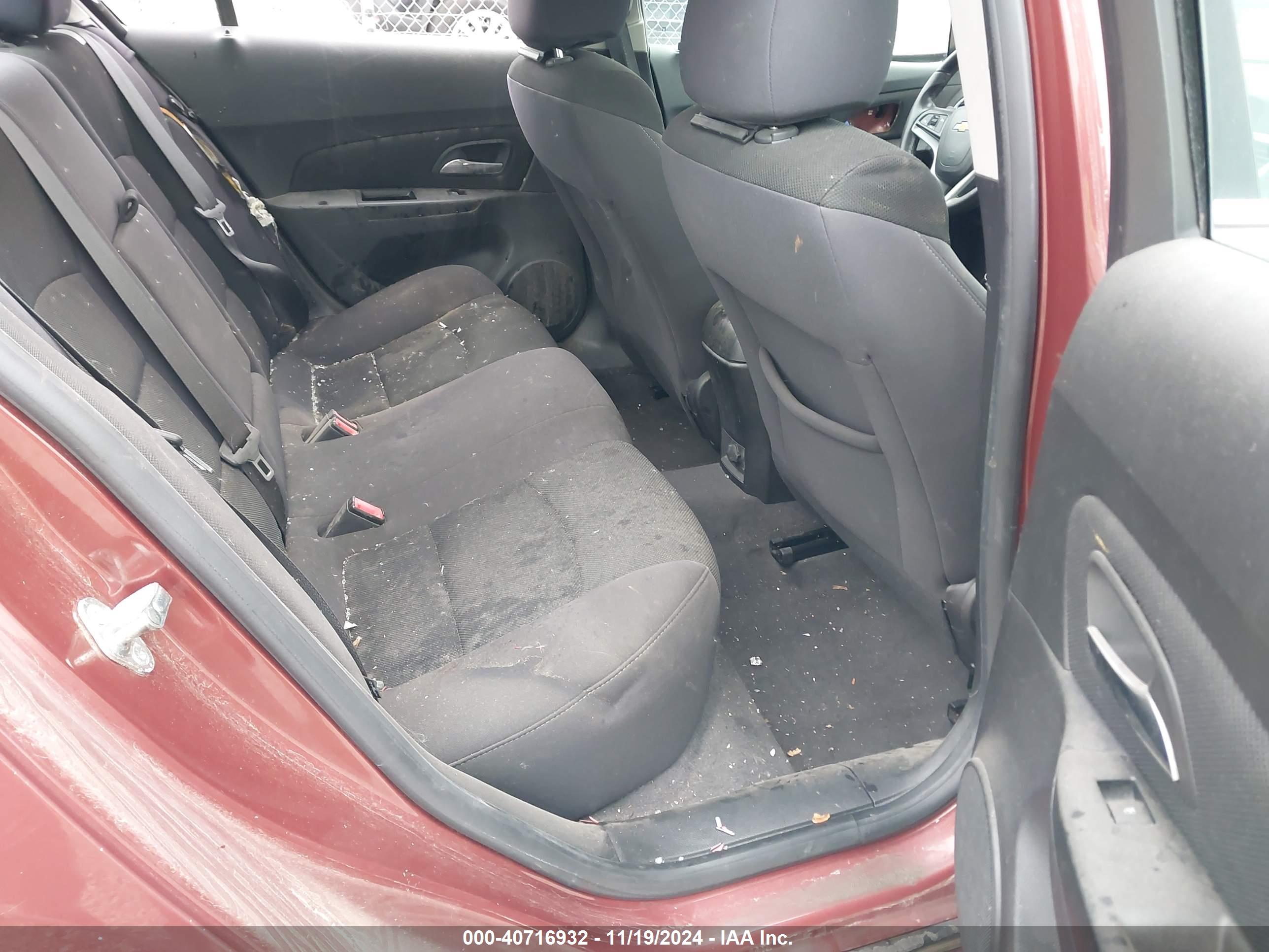 CHEVROLET CRUZE image 8