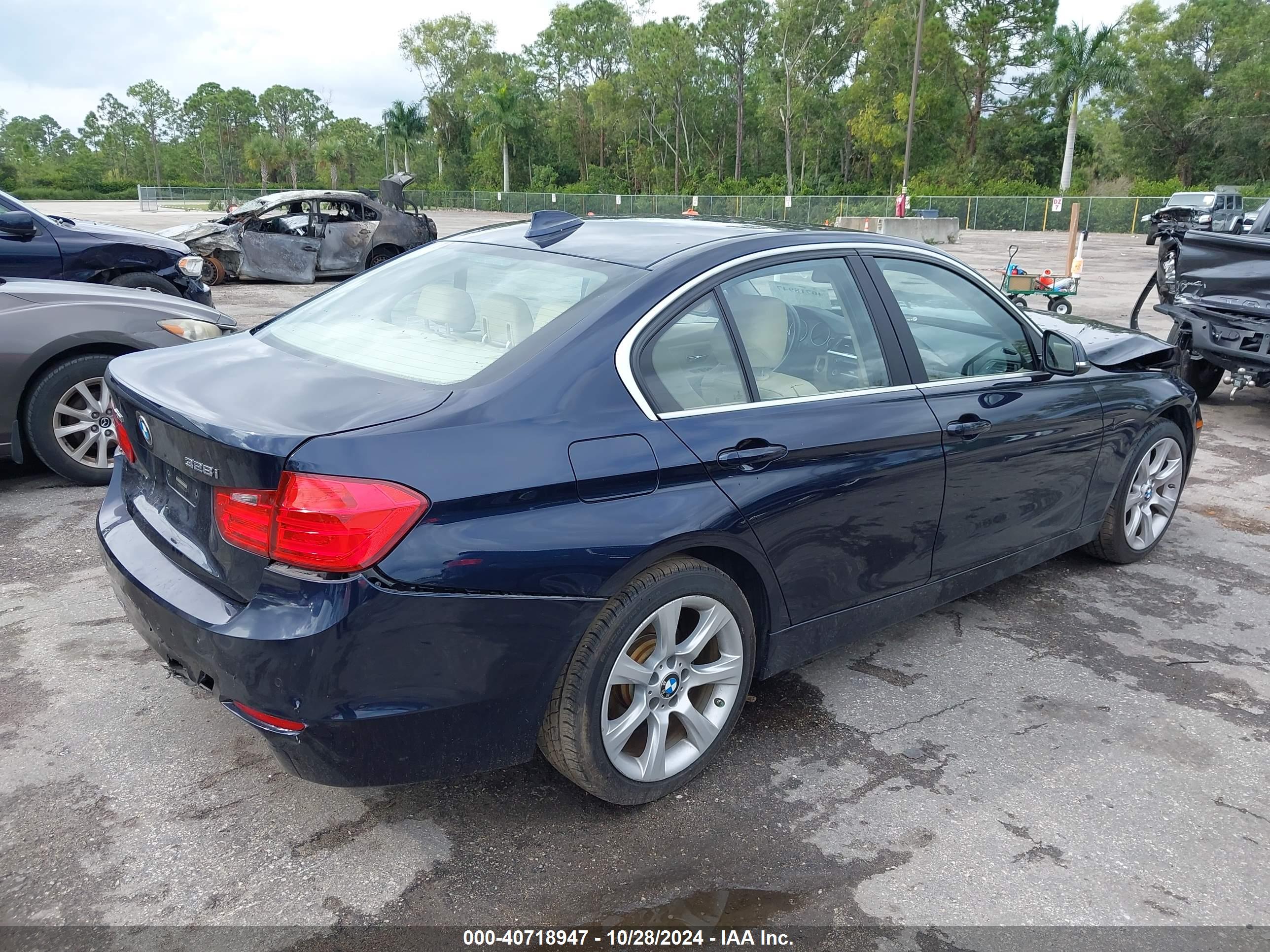 BMW 328I image 4