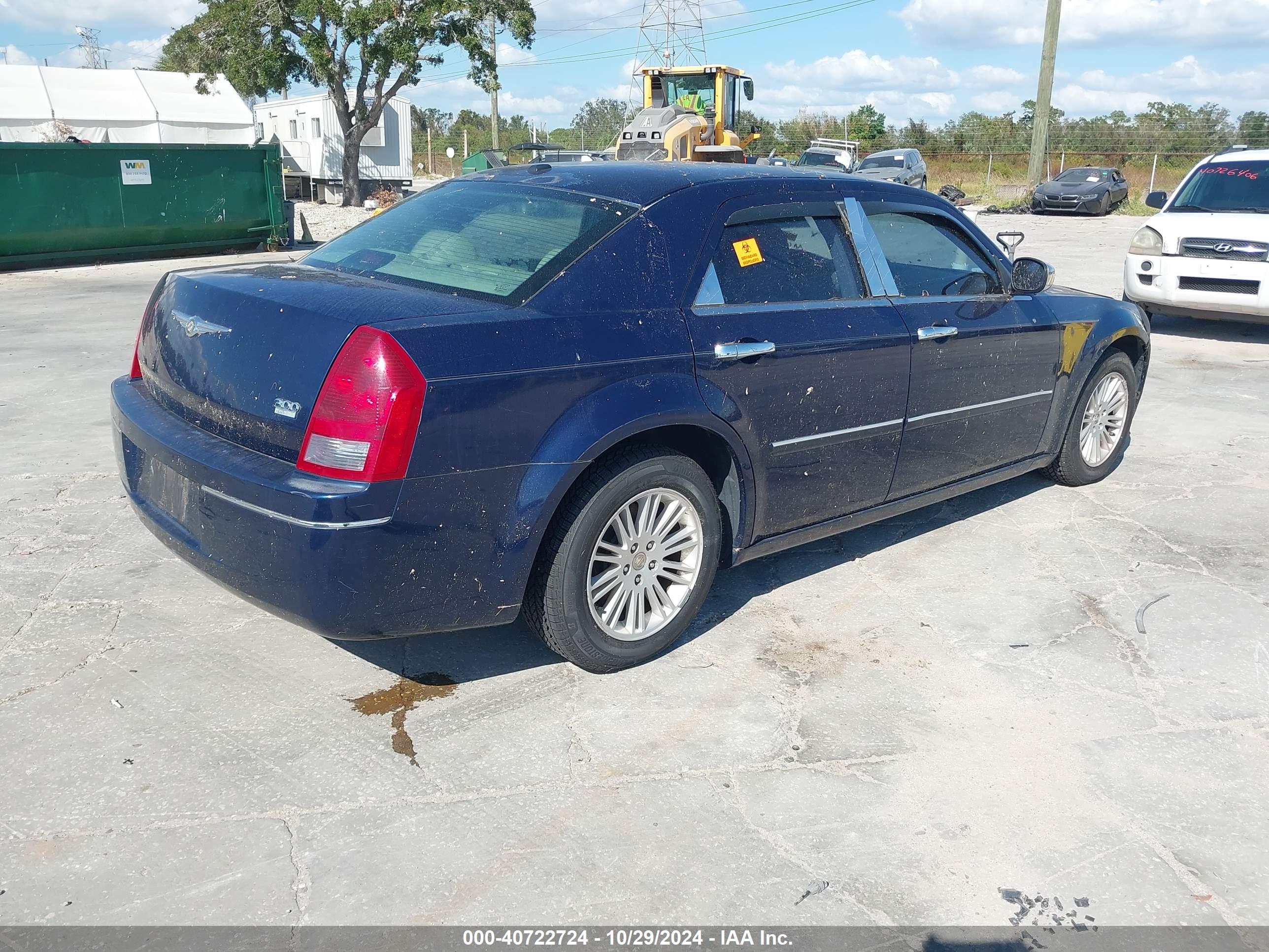 CHRYSLER 300 image 4