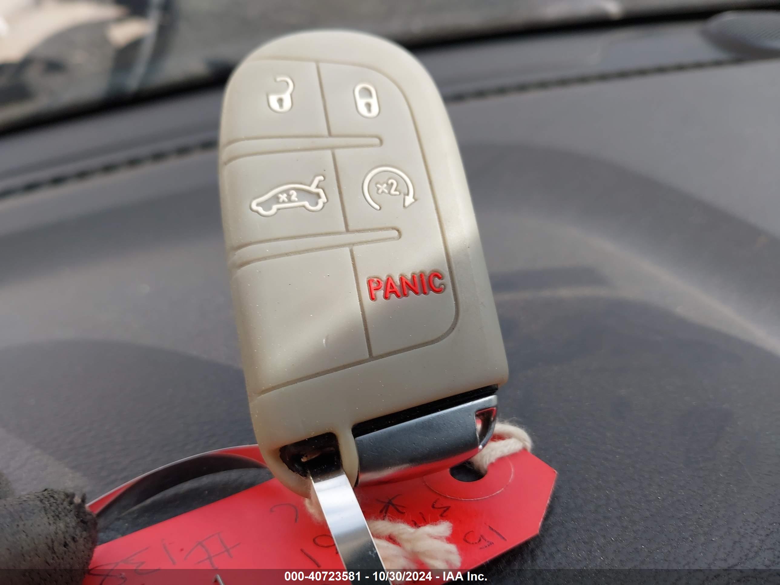 JEEP GRAND image 11
