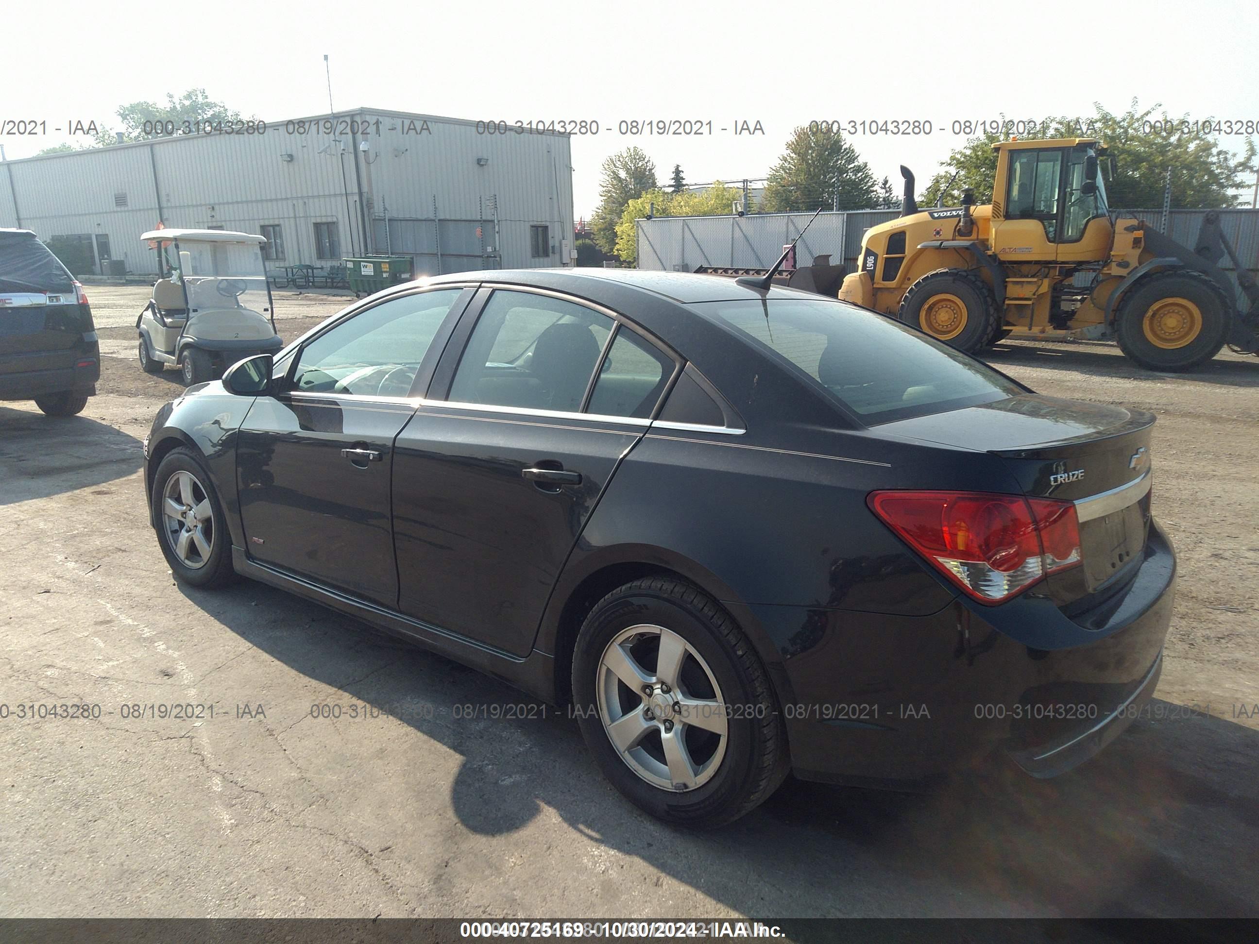 CHEVROLET CRUZE image 3
