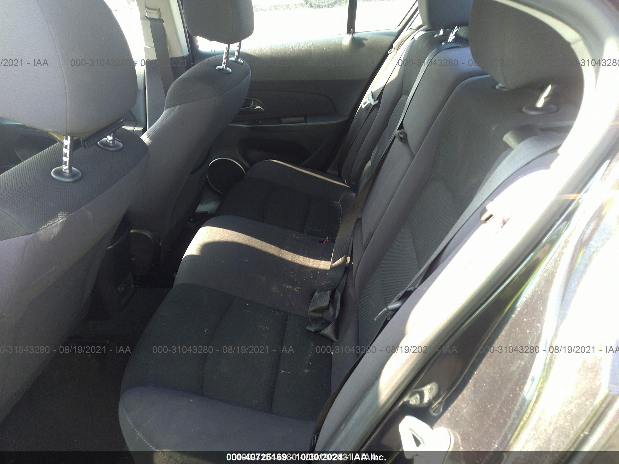 CHEVROLET CRUZE image 8