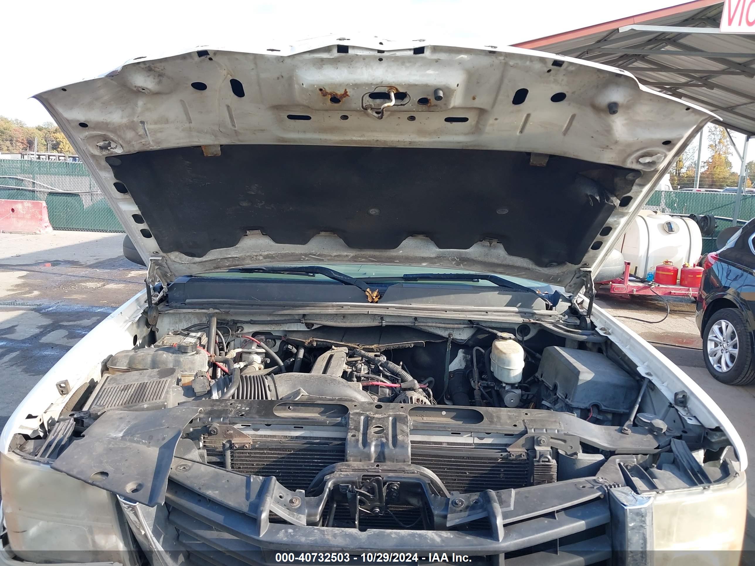 GMC SIERRA image 10