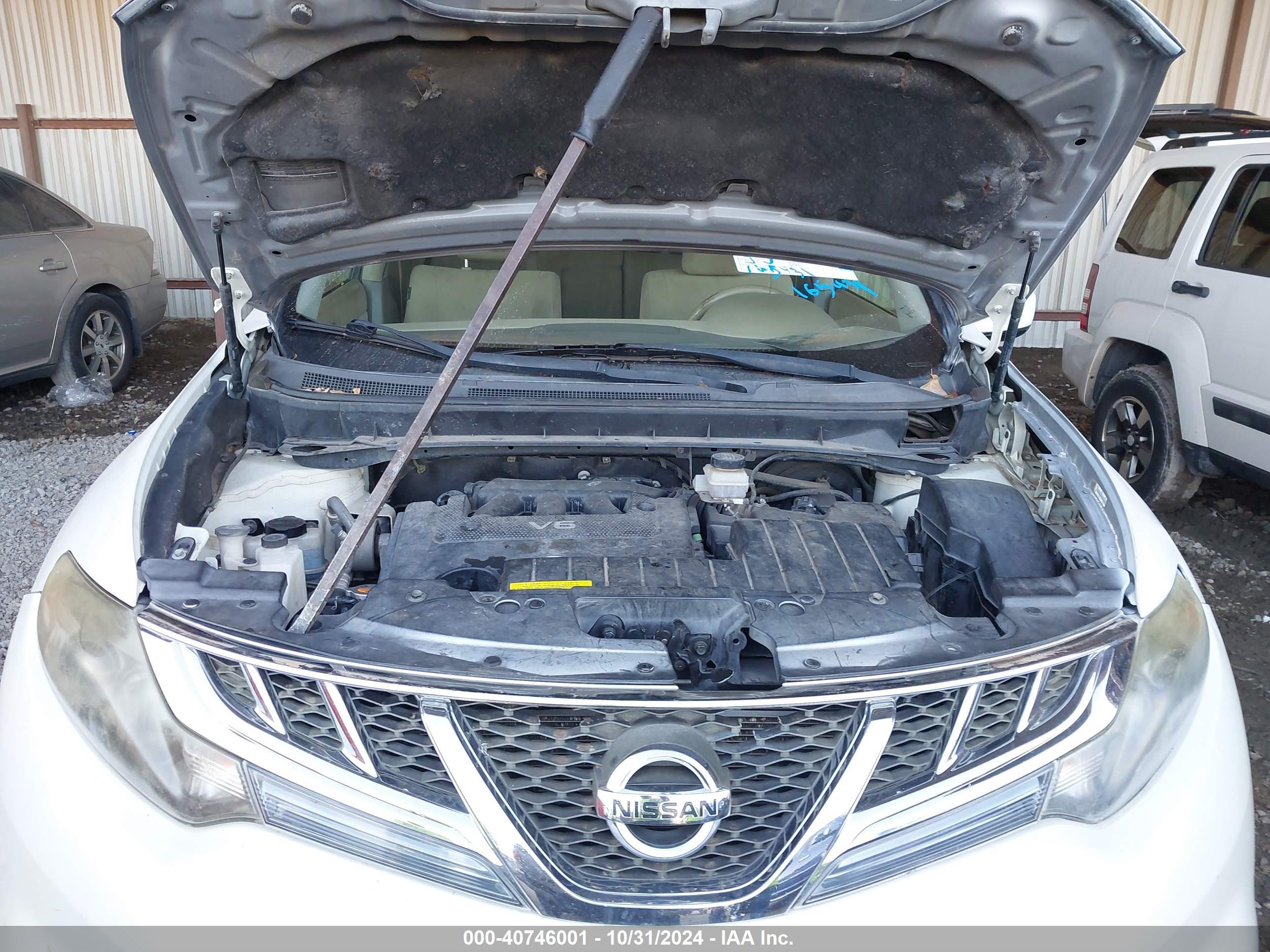 NISSAN MURANO image 10