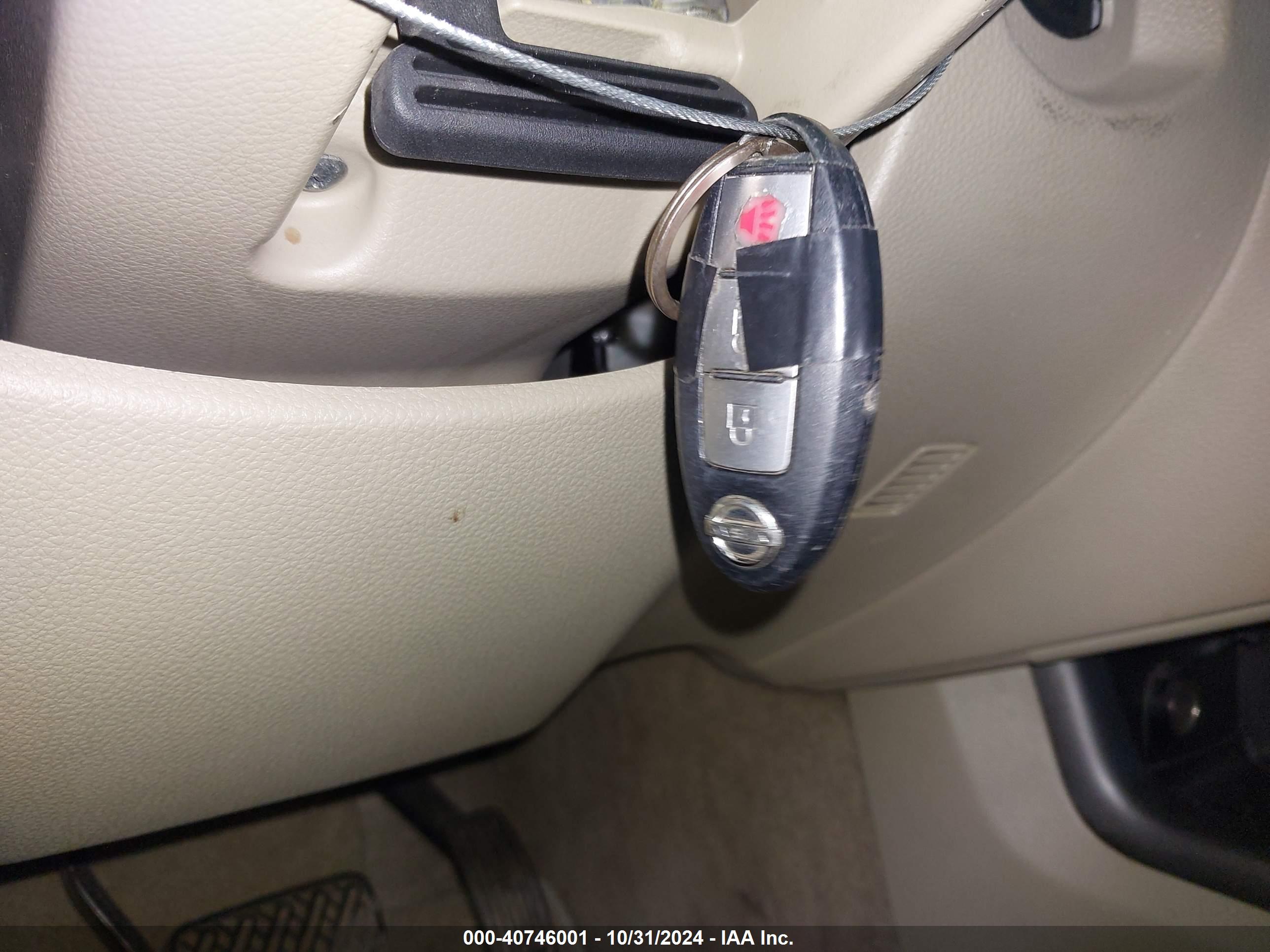 NISSAN MURANO image 11