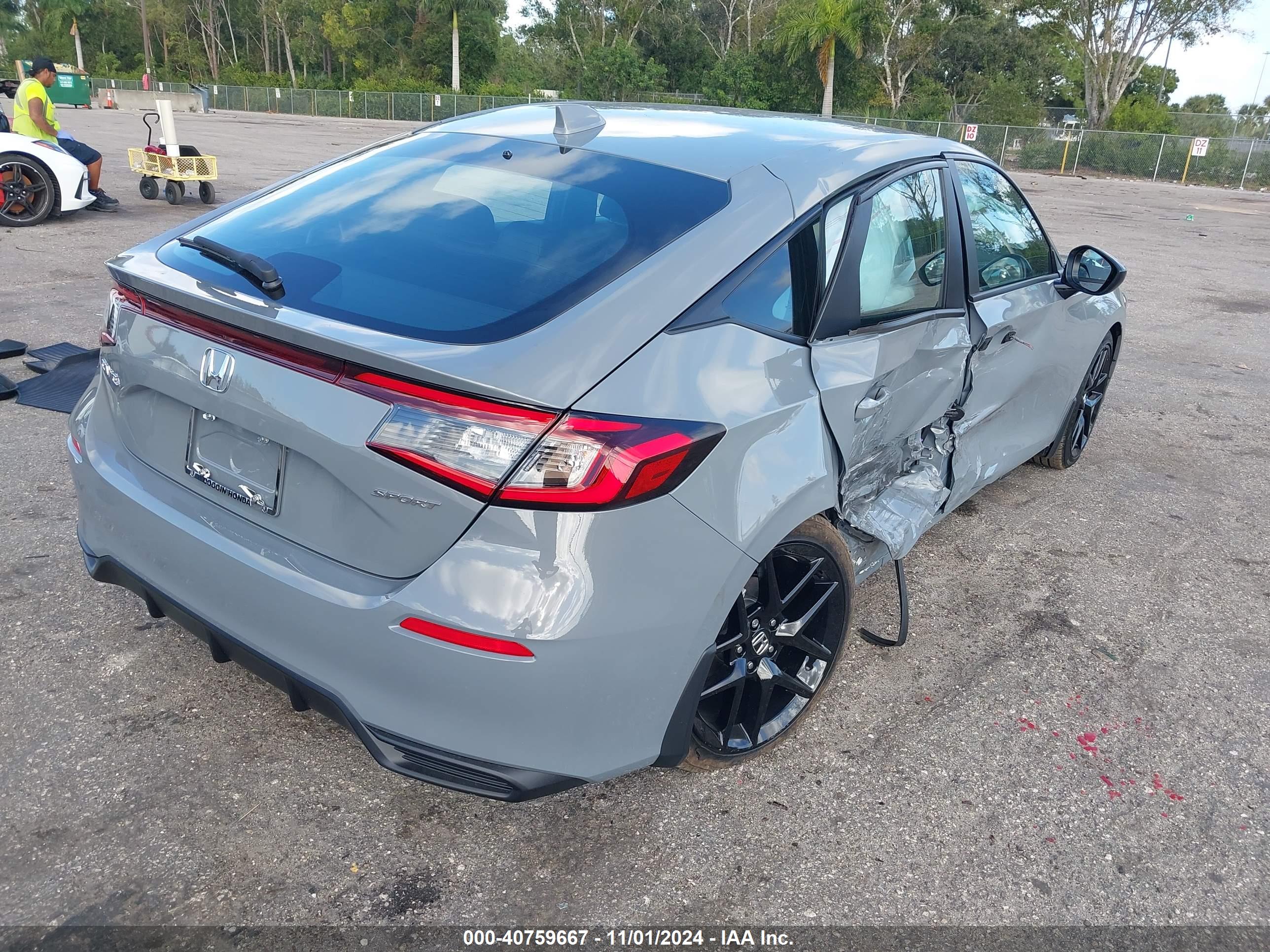 HONDA CIVIC image 4