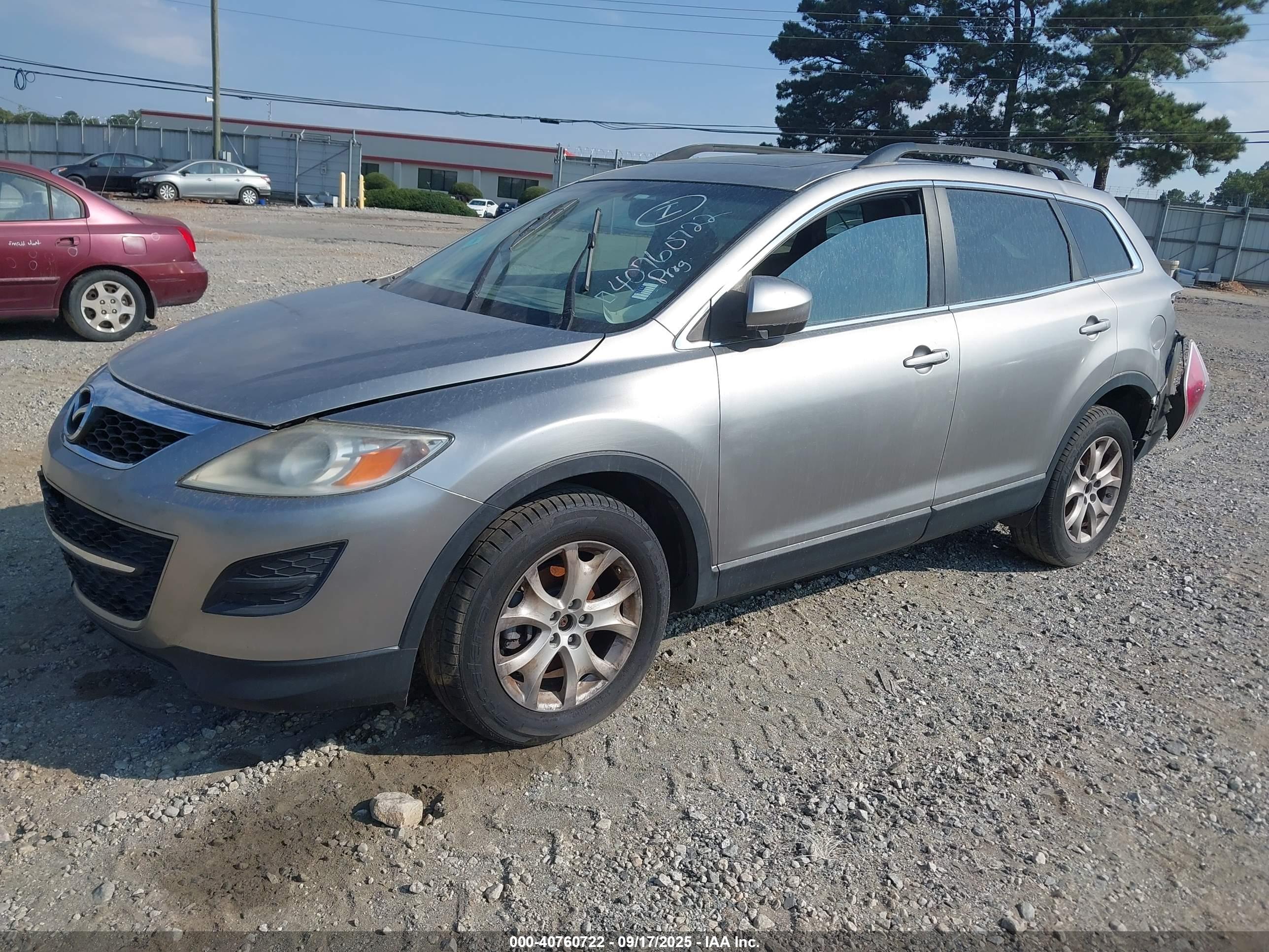 MAZDA CX-9 image 2