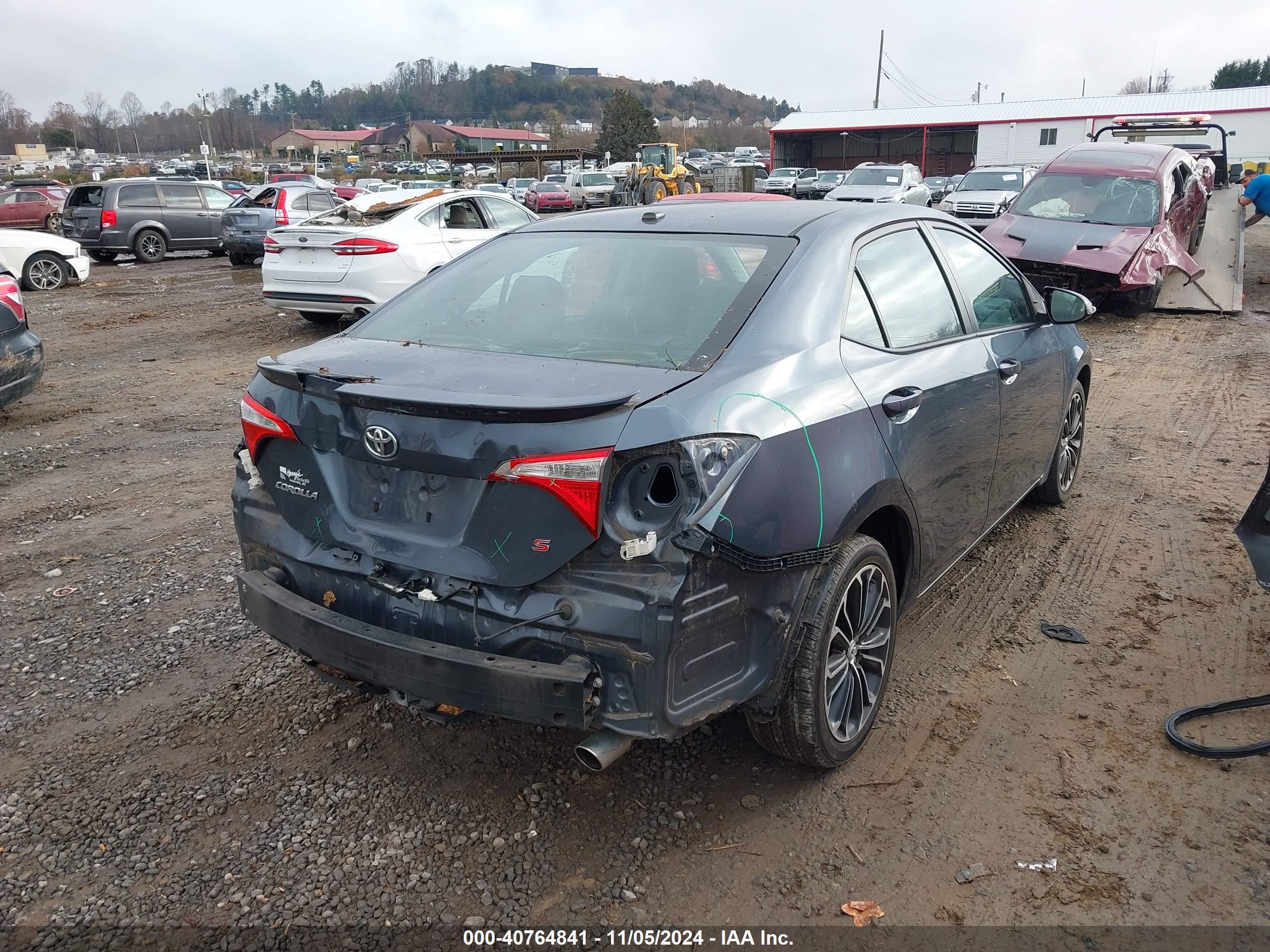 TOYOTA COROLLA image 4