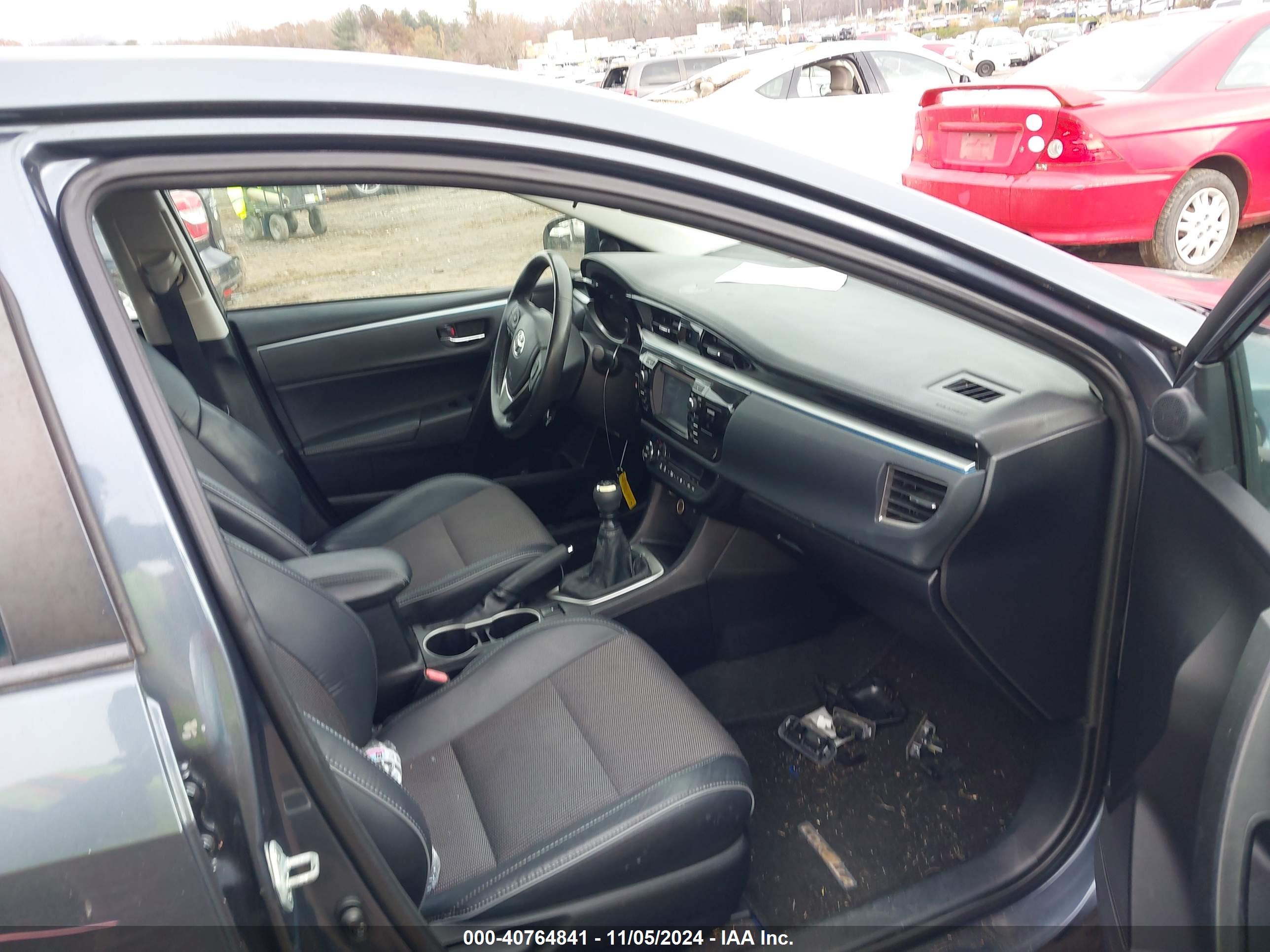 TOYOTA COROLLA image 5