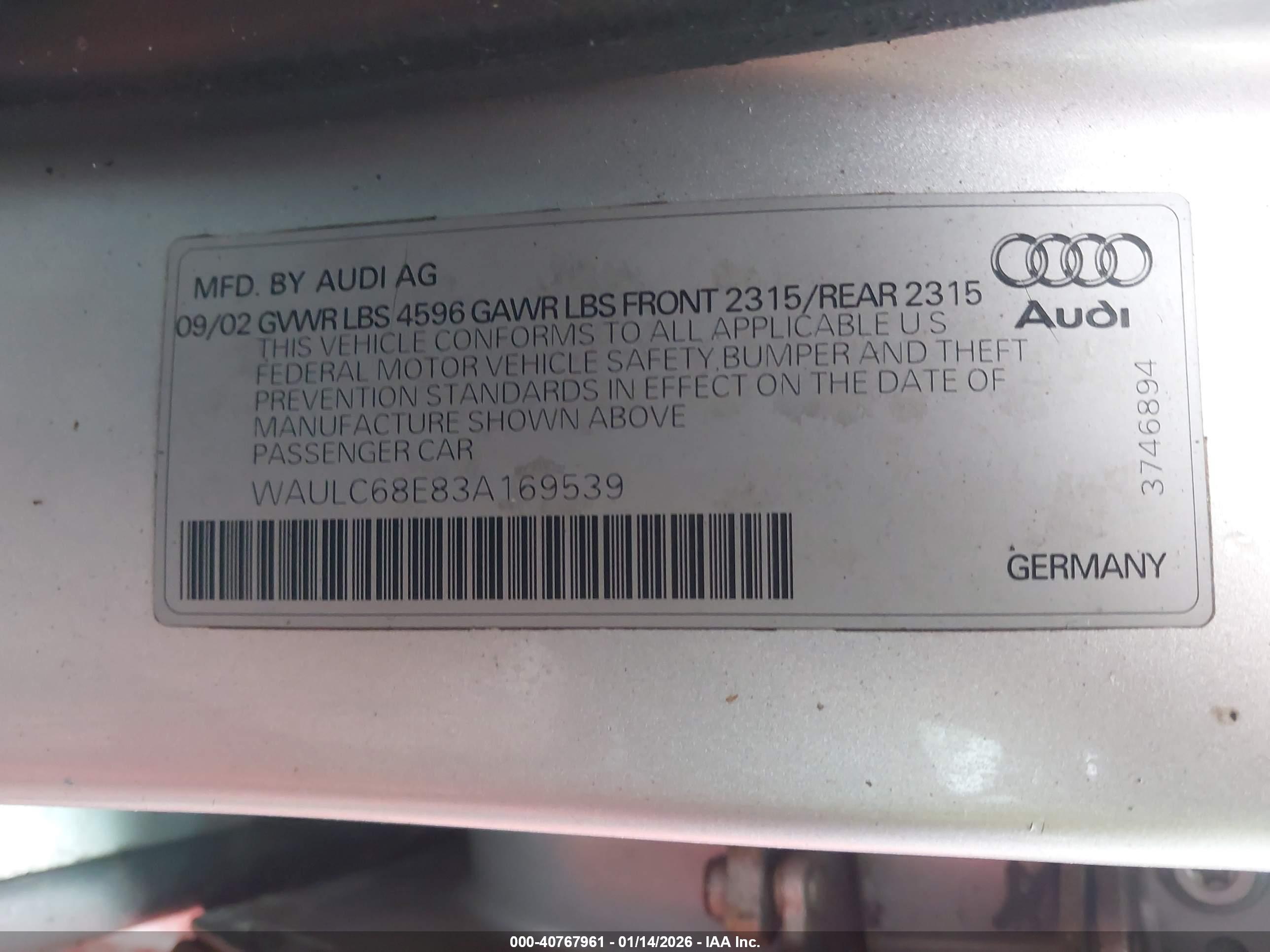 AUDI A4 image 9