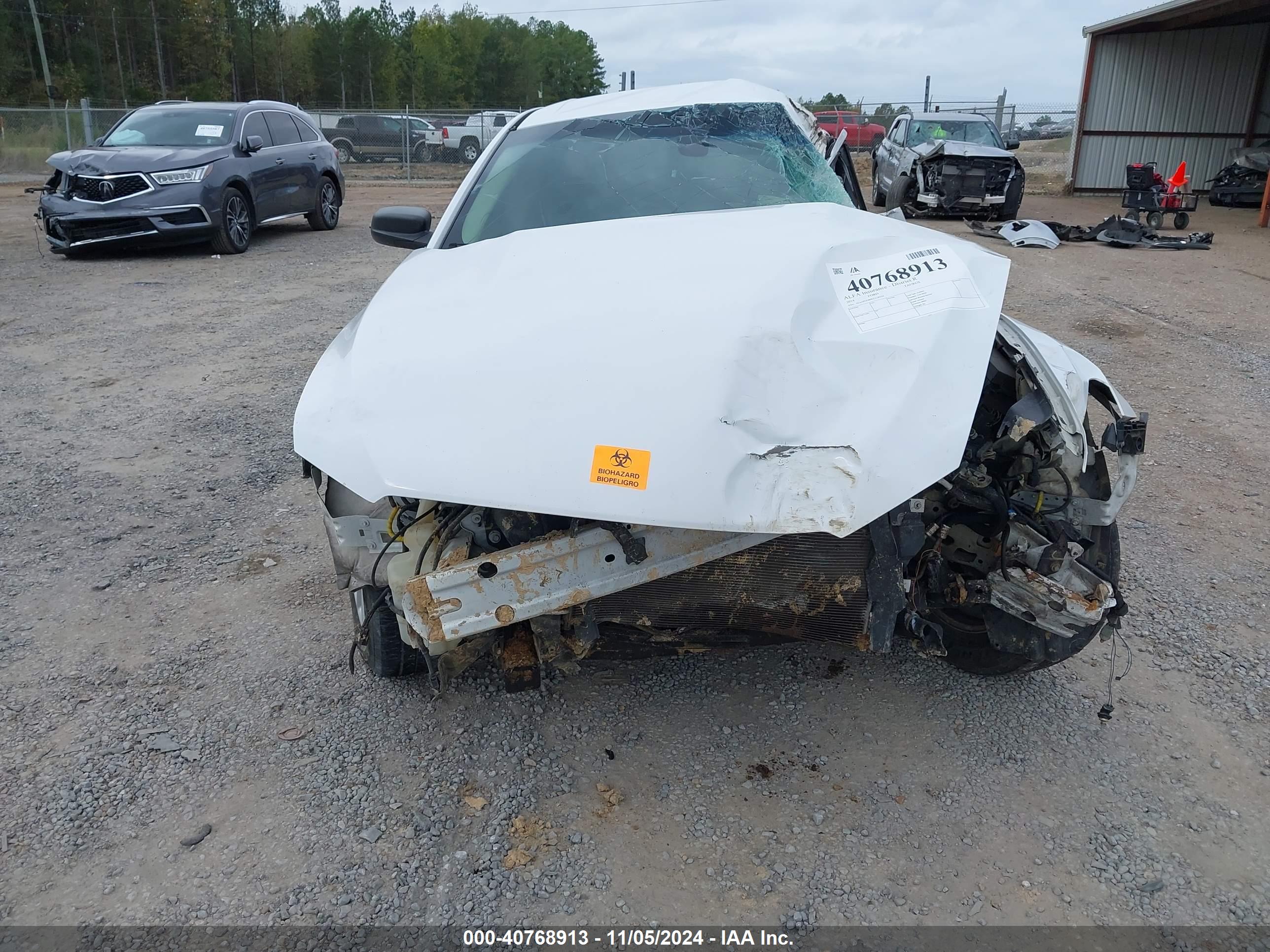 FORD TAURUS image 6