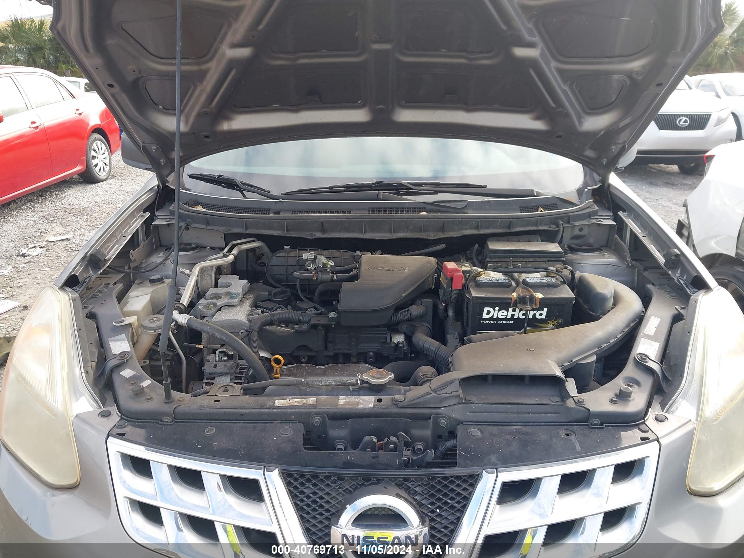 NISSAN ROGUE image 10