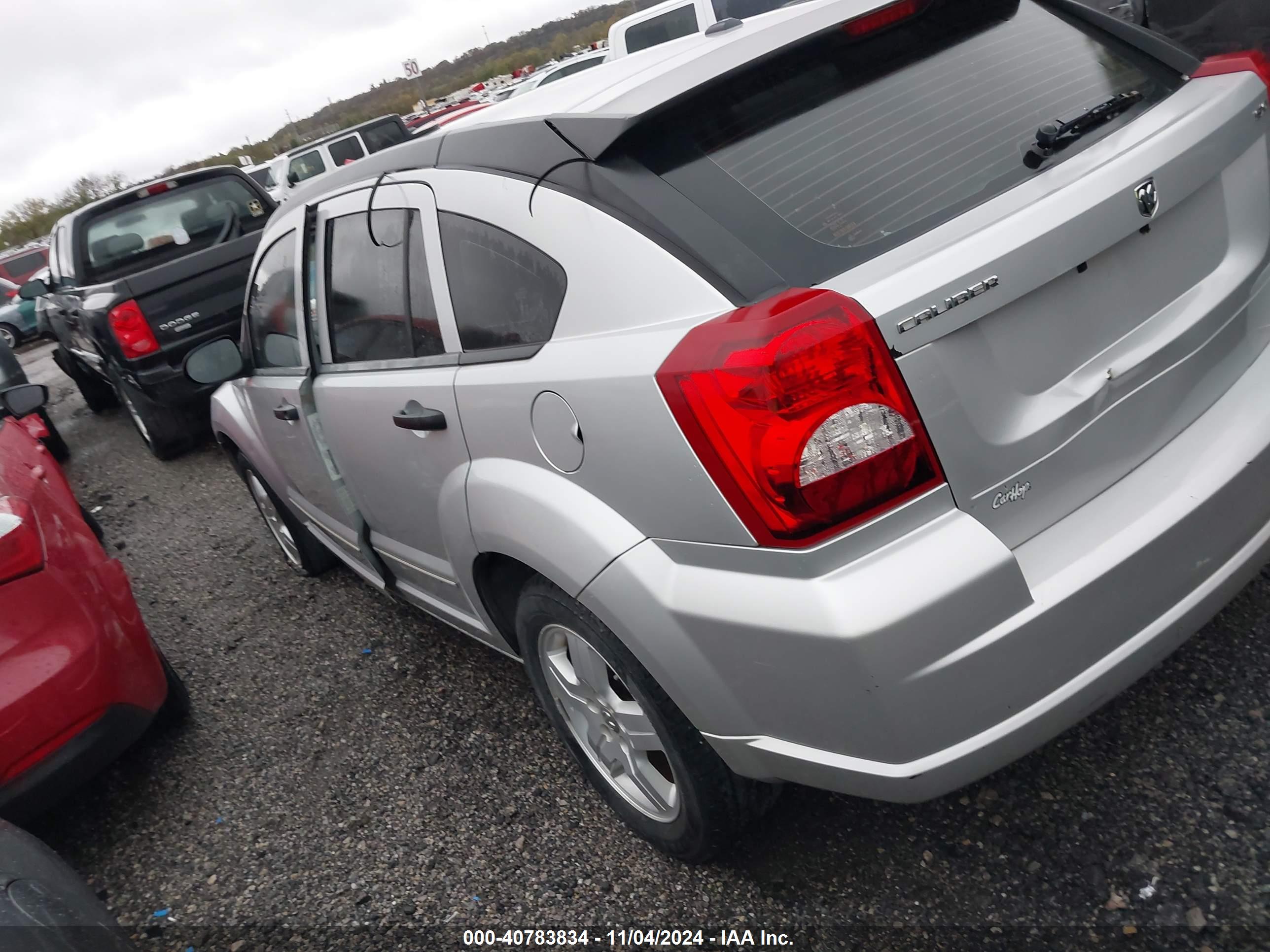 DODGE CALIBER image 3