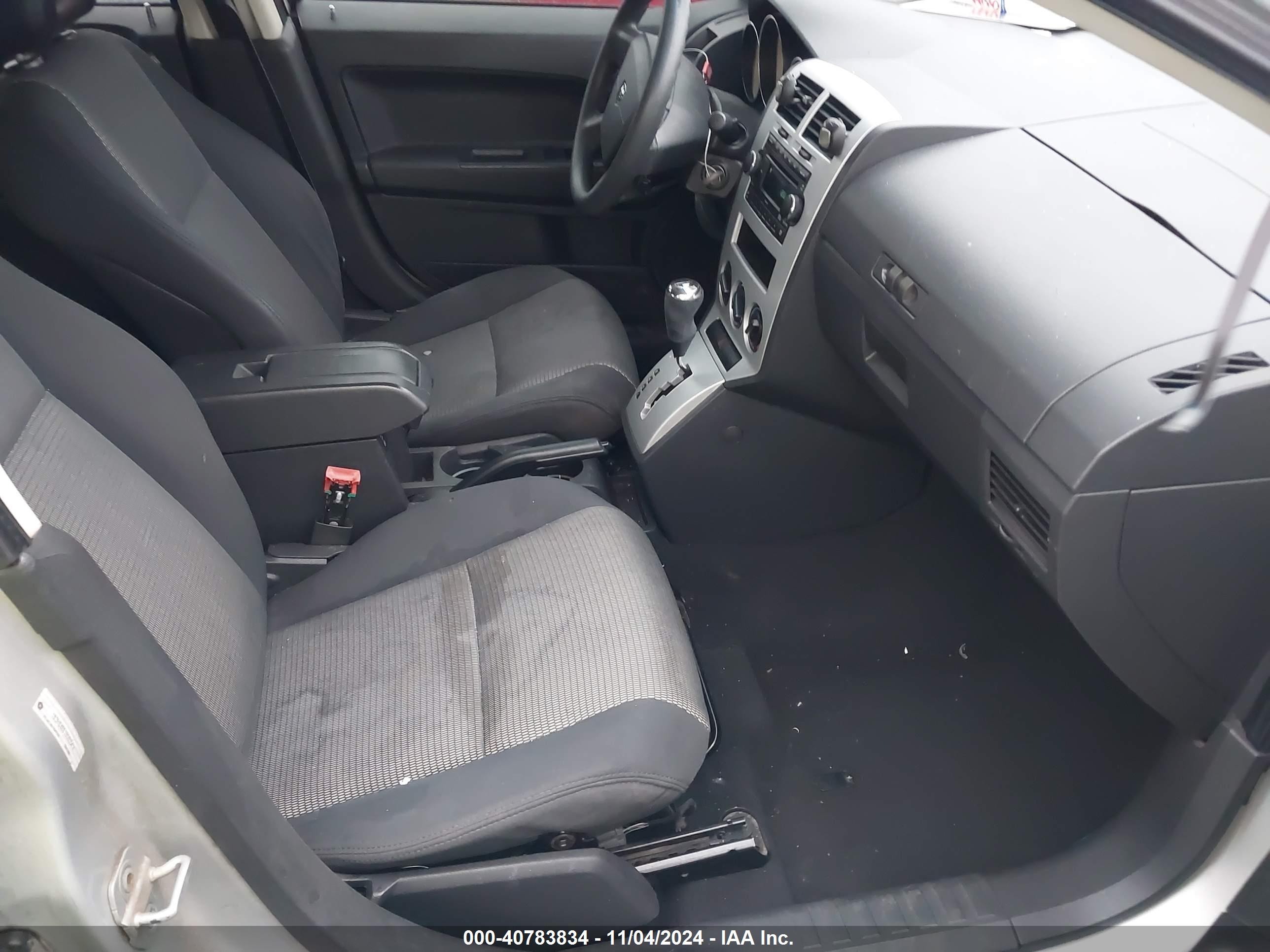 DODGE CALIBER image 5