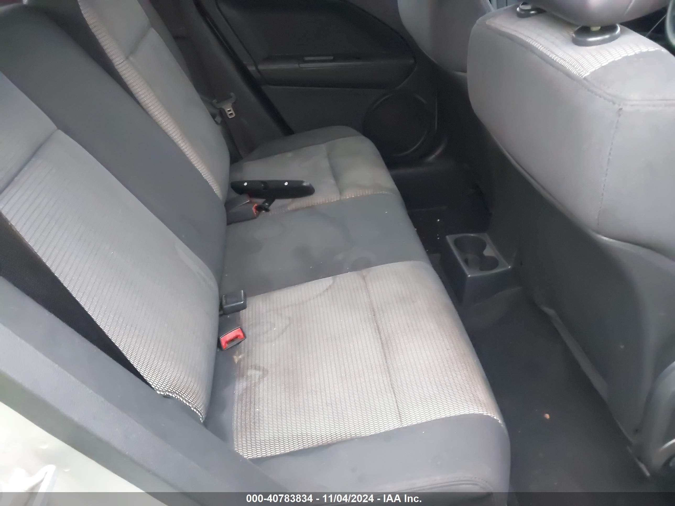 DODGE CALIBER image 8