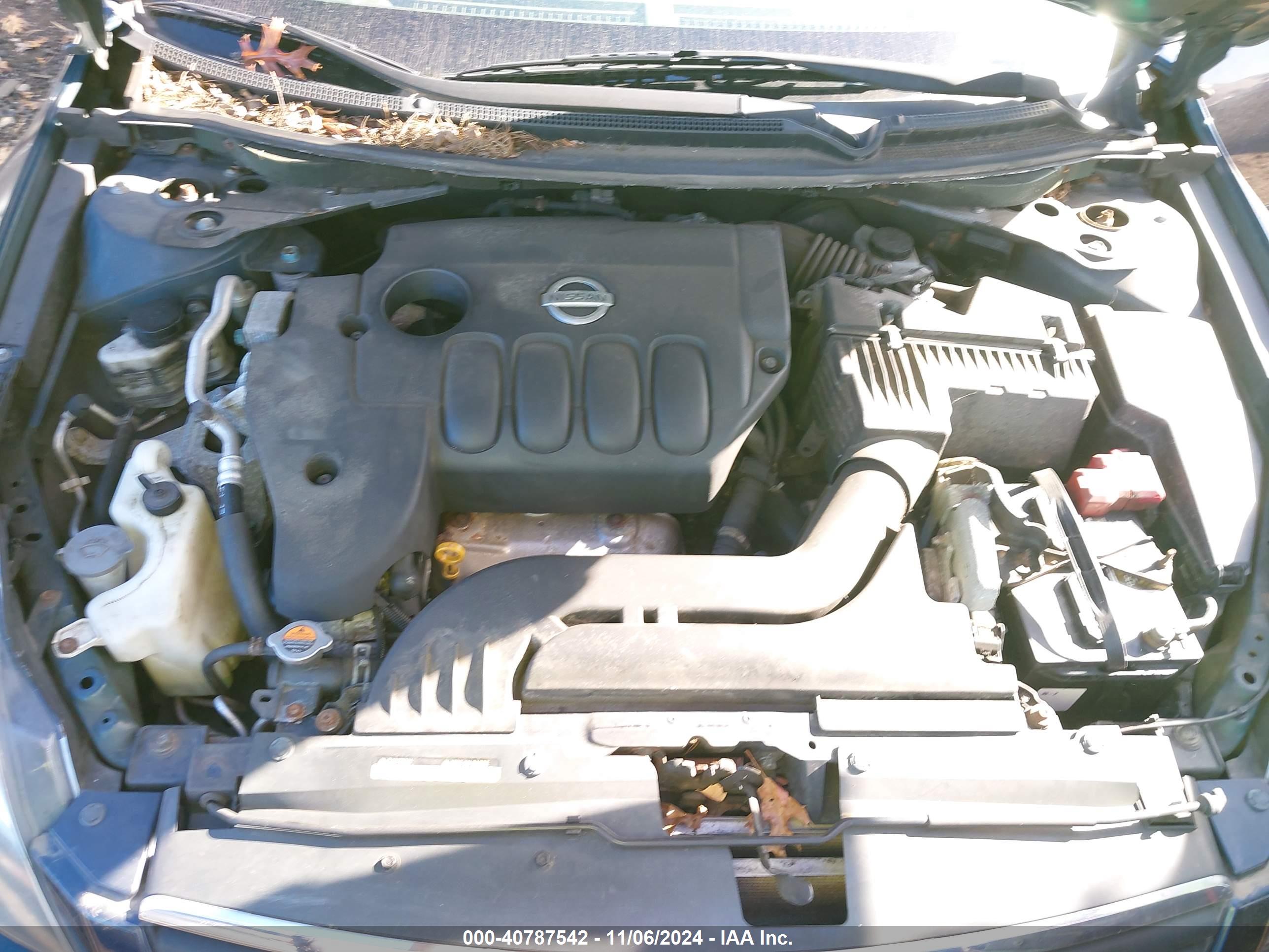 NISSAN ALTIMA image 10