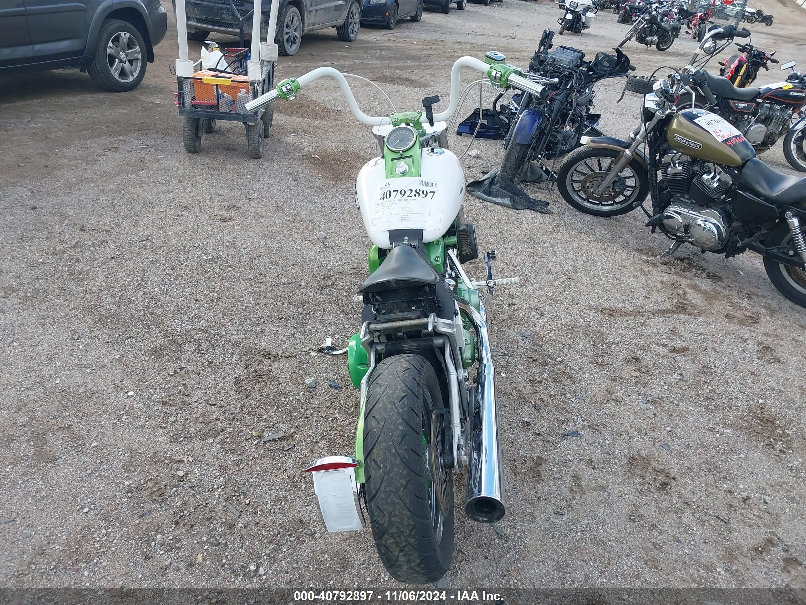 HARLEY-DAVIDSON FLSTC image 6
