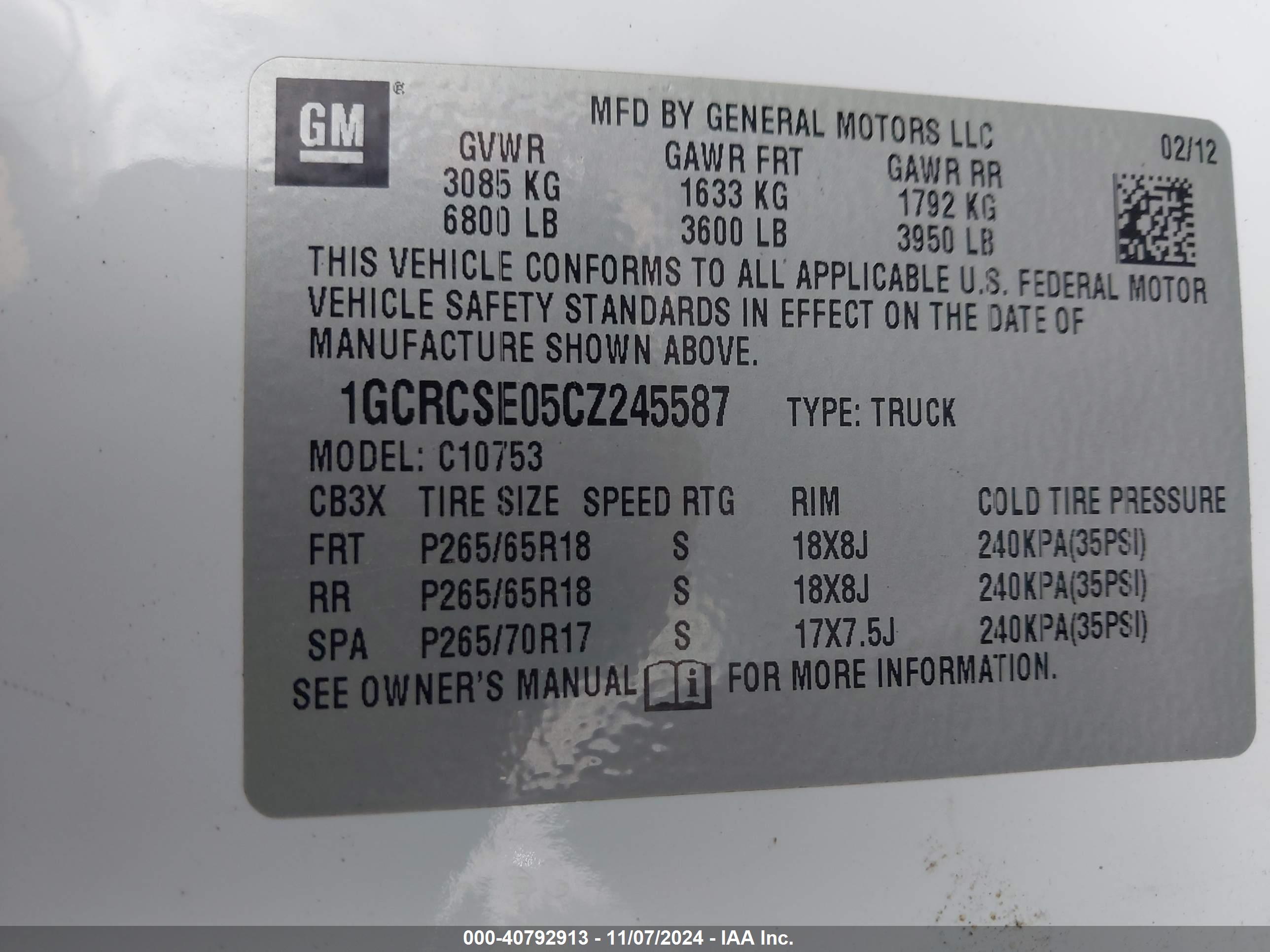 CHEVROLET SILVERADO image 9