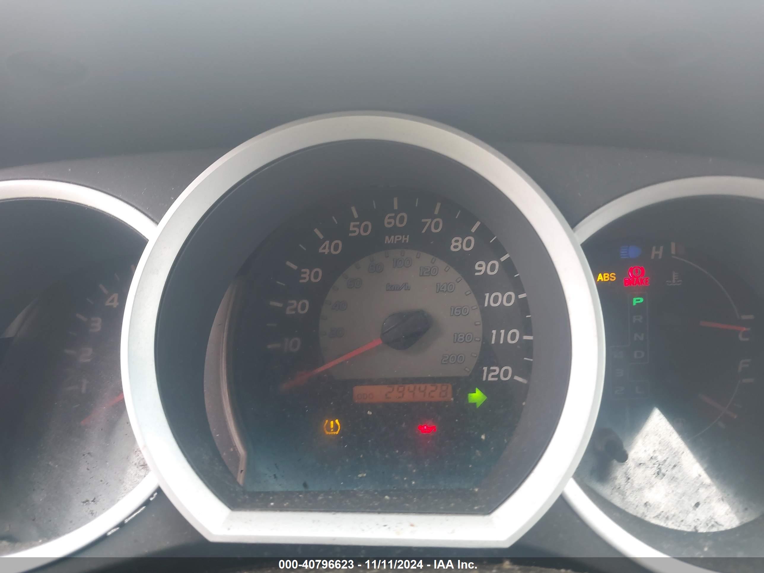 TOYOTA TACOMA image 7