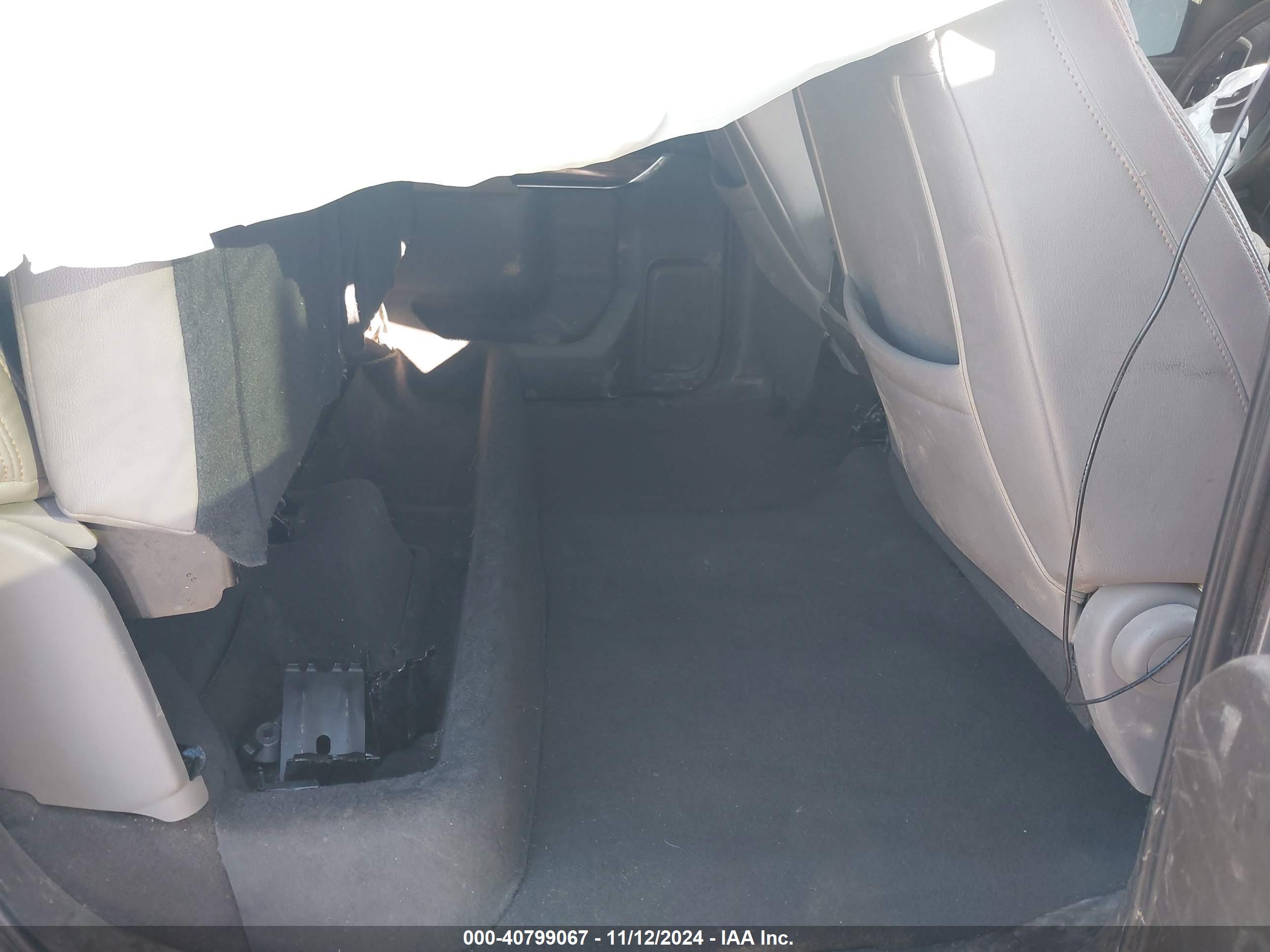 GMC SIERRA image 8