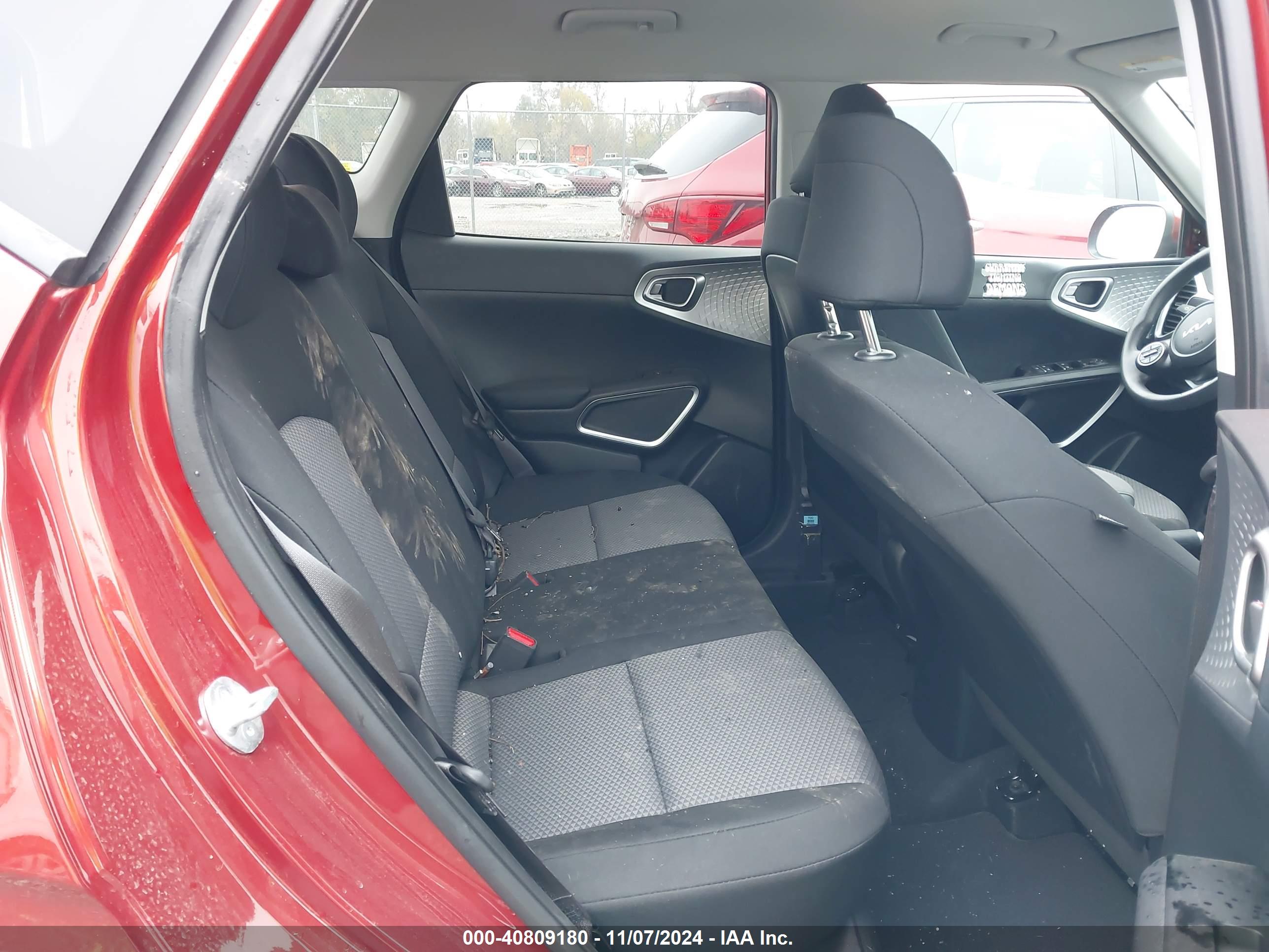 KIA SOUL image 8