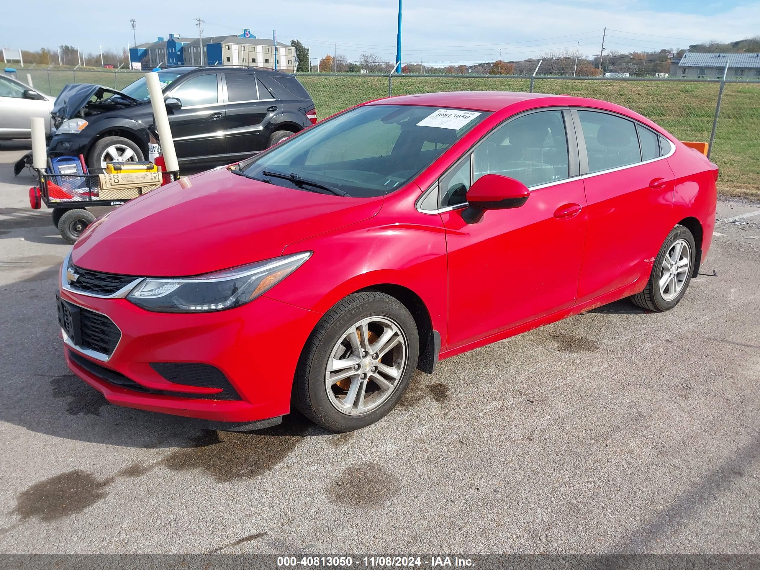 CHEVROLET CRUZE image 2